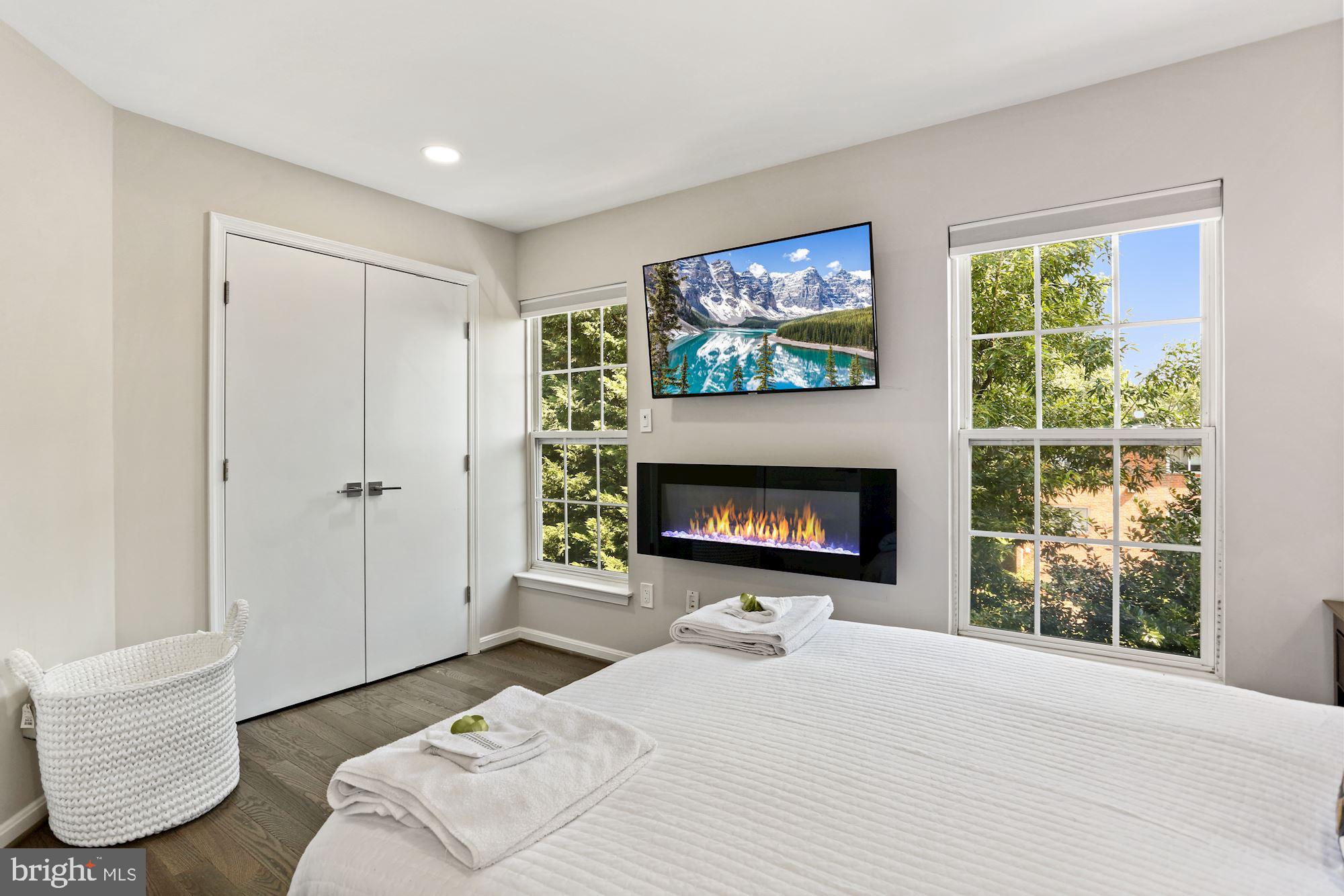 PROVIDENCE PARK - Residential Lease