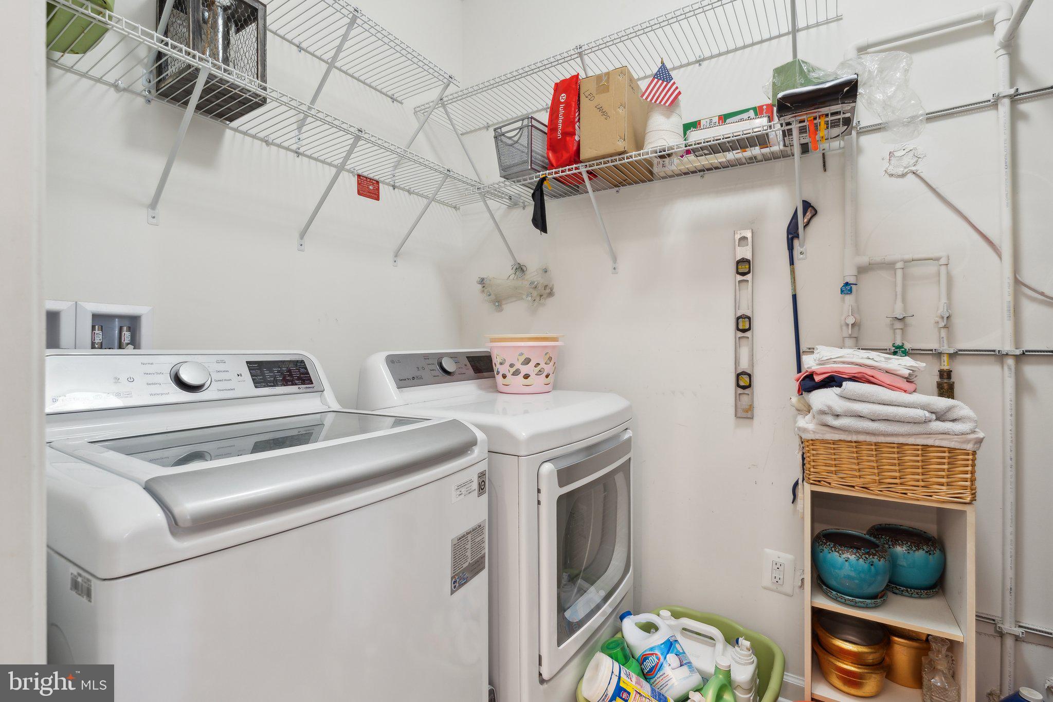 VIRGINIA MANOR CONDOMINIUM - Residential Lease