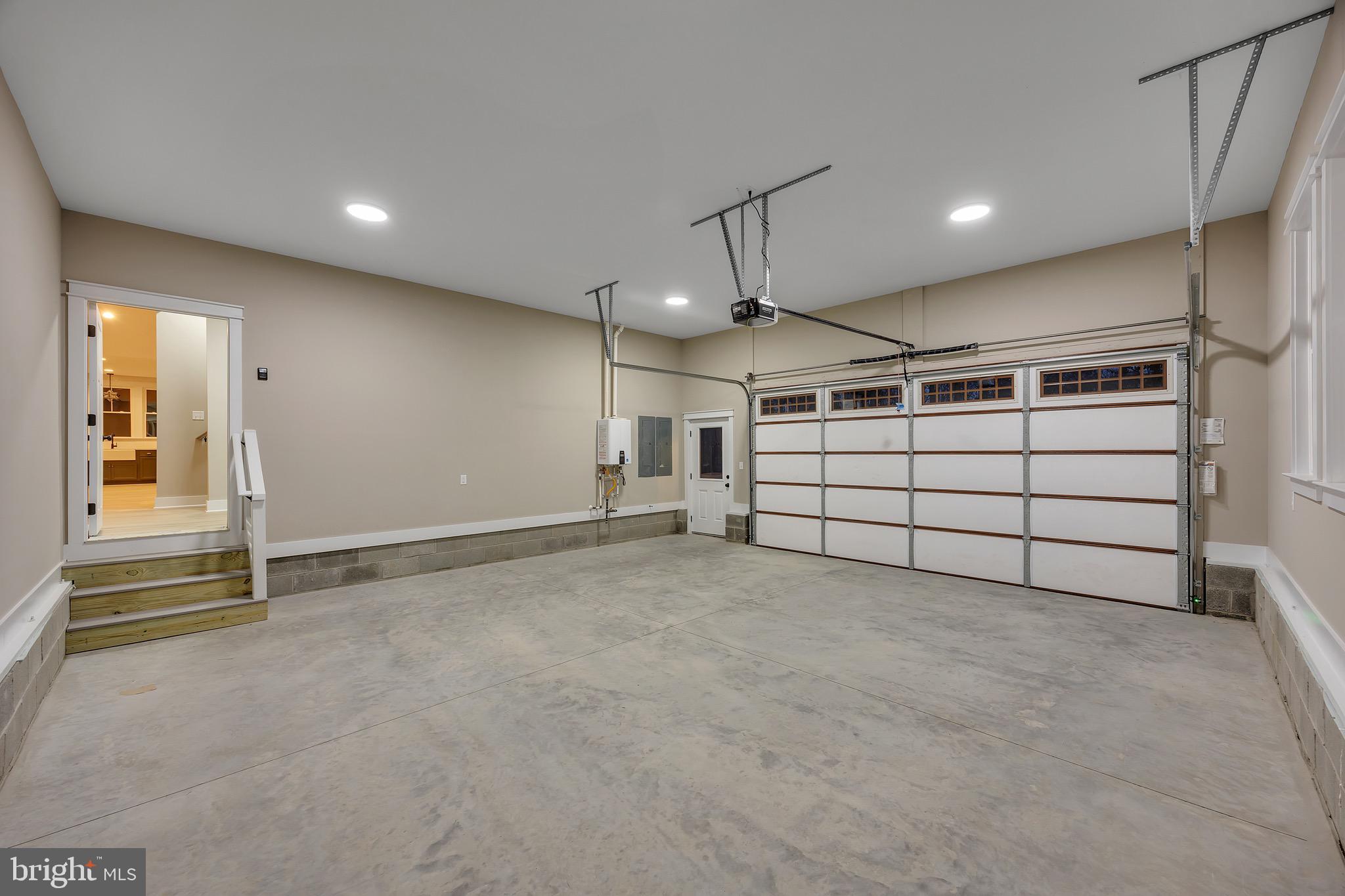 86 PROMISE LANE