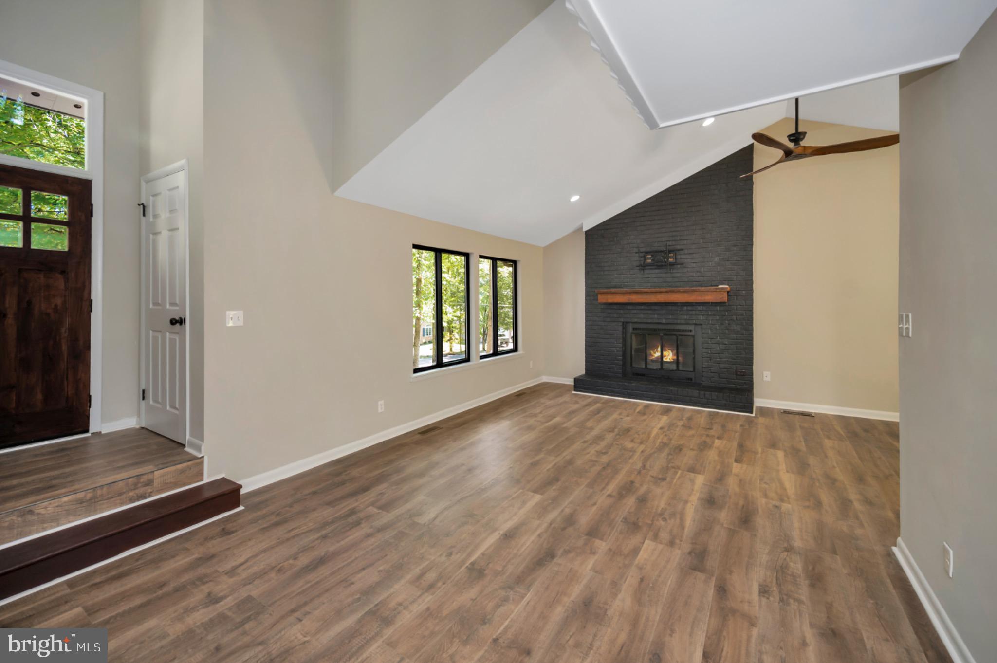 LAKE OF THE WOODS - Residential