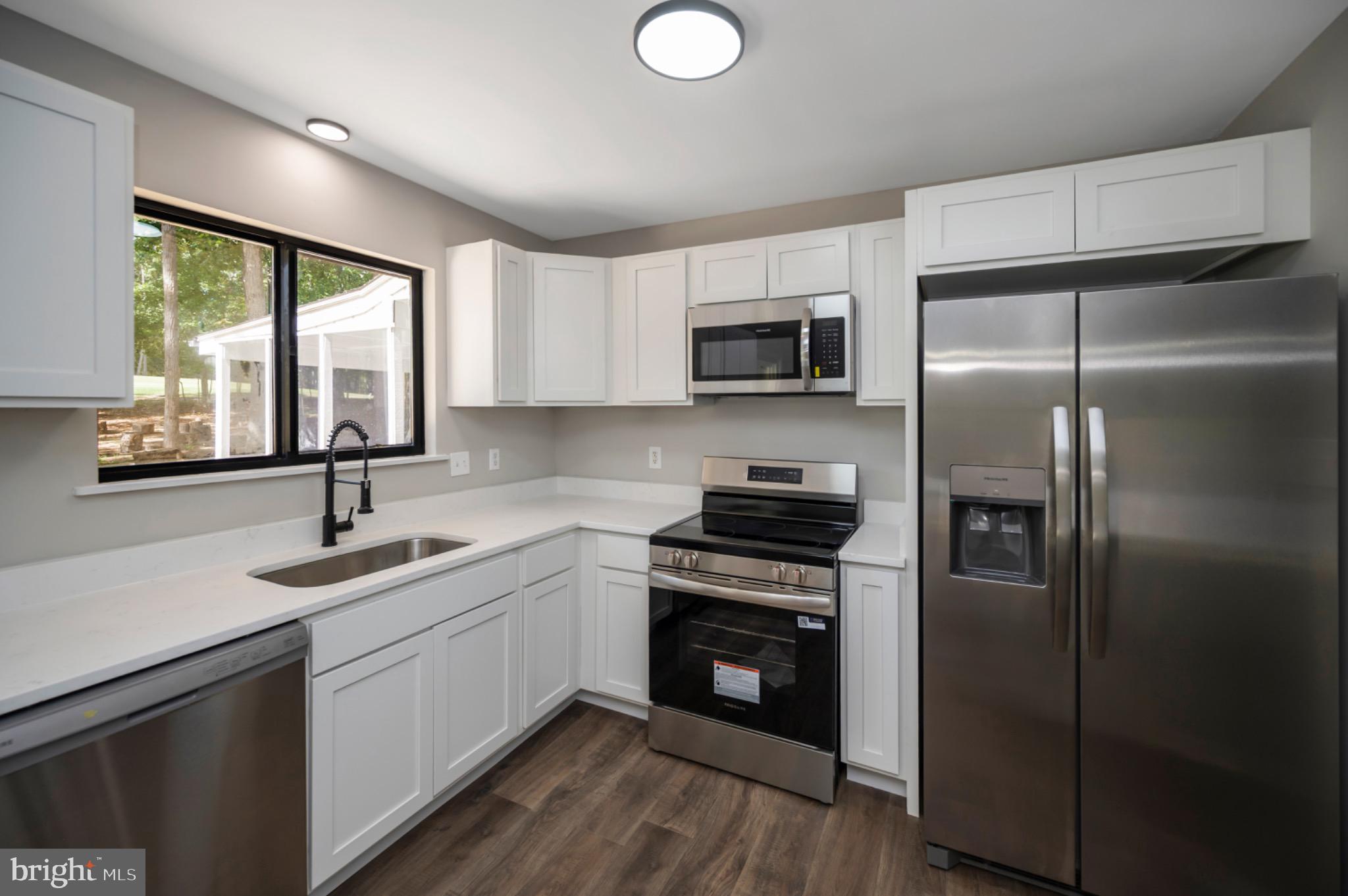 LAKE OF THE WOODS - Residential