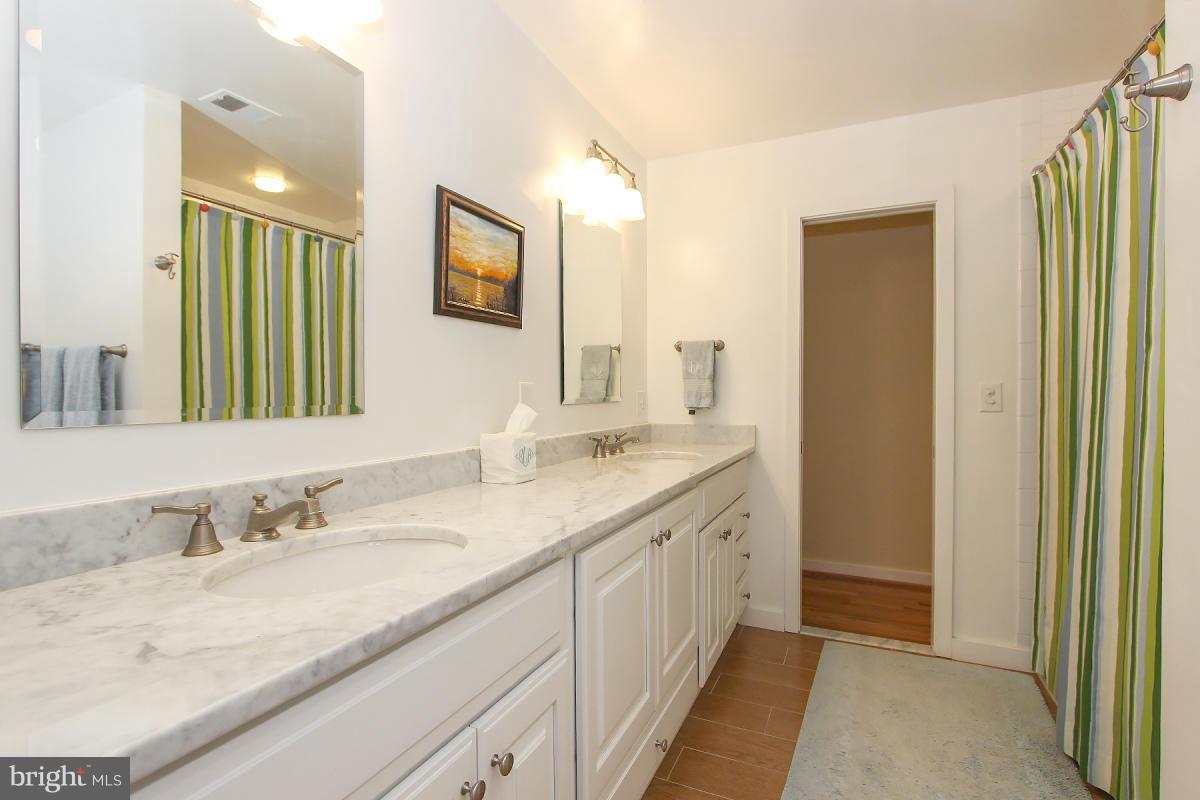 BRADLEY PARK - Residential