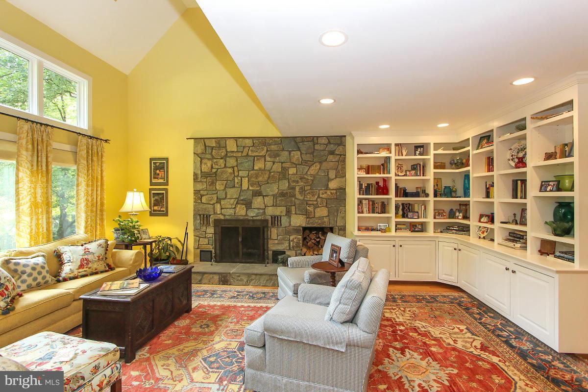 BRADLEY PARK - Residential