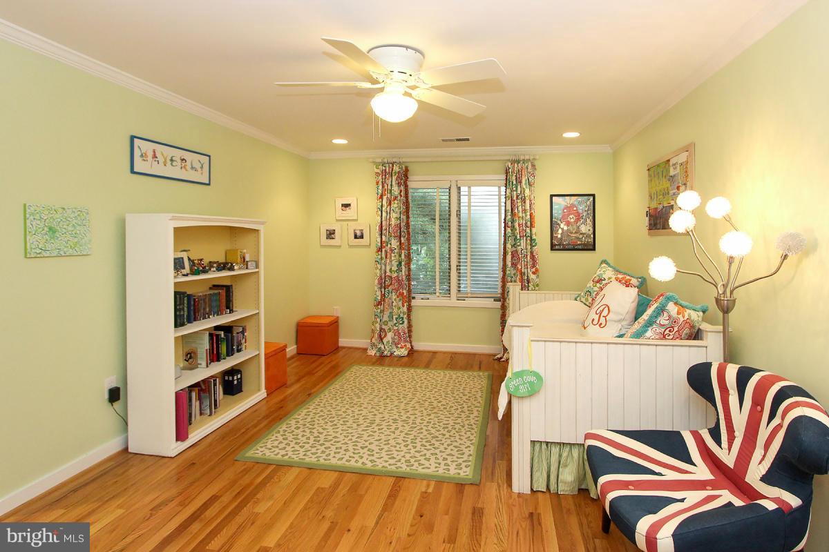 BRADLEY PARK - Residential