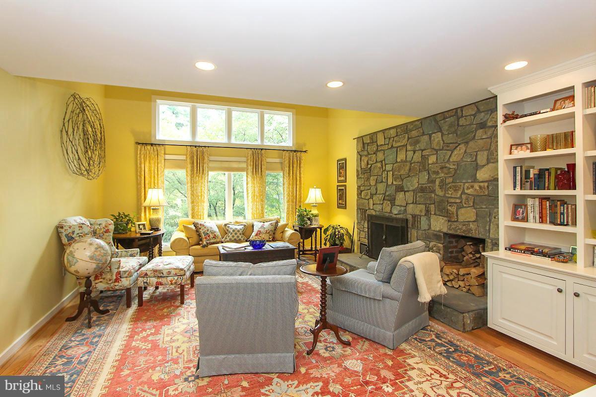 BRADLEY PARK - Residential