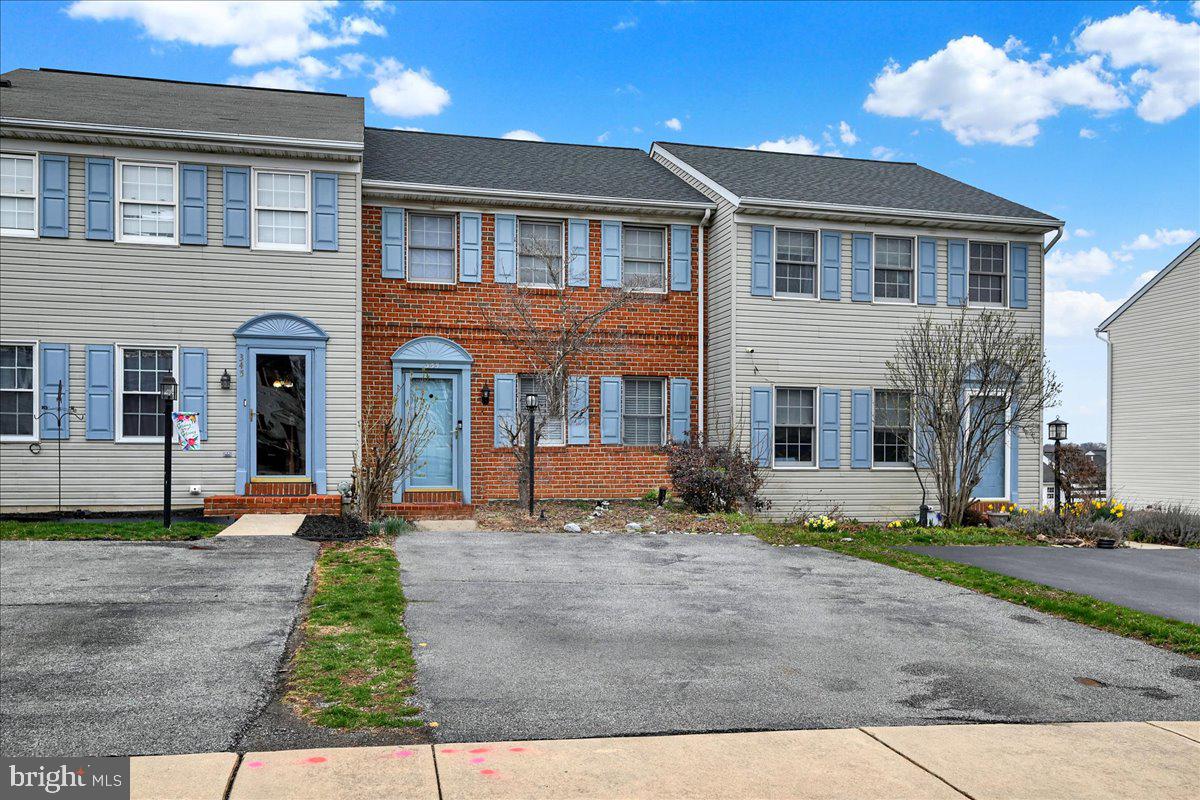 WOODMONT ESTATES - Residential