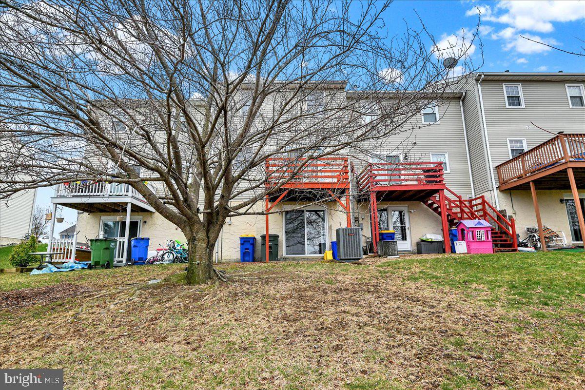 WOODMONT ESTATES - Residential