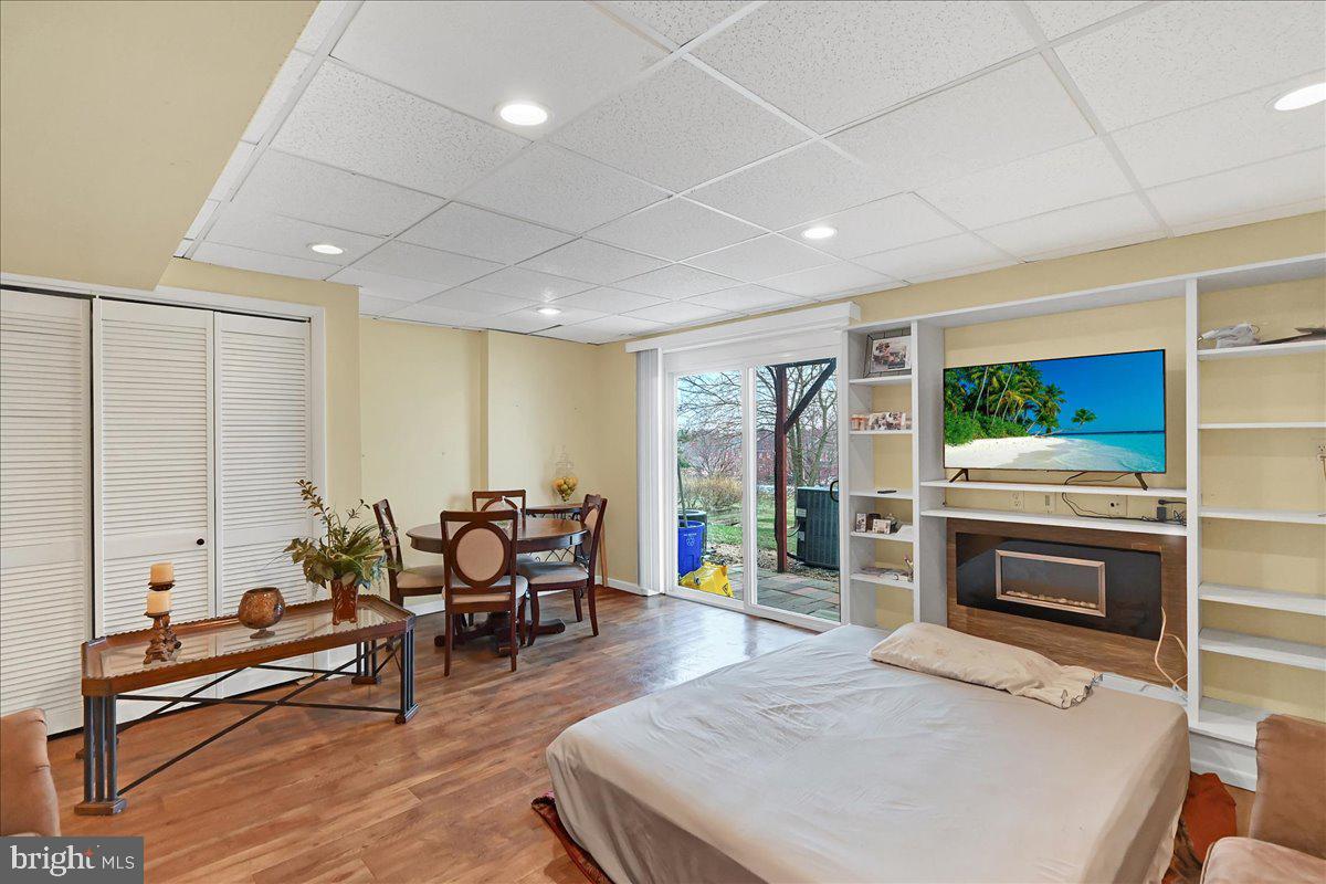 WOODMONT ESTATES - Residential