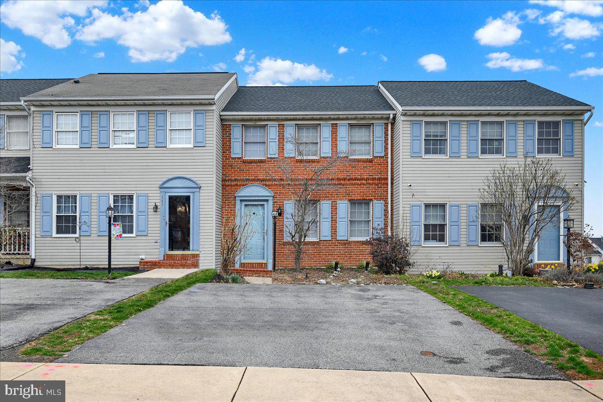 WOODMONT ESTATES - Residential