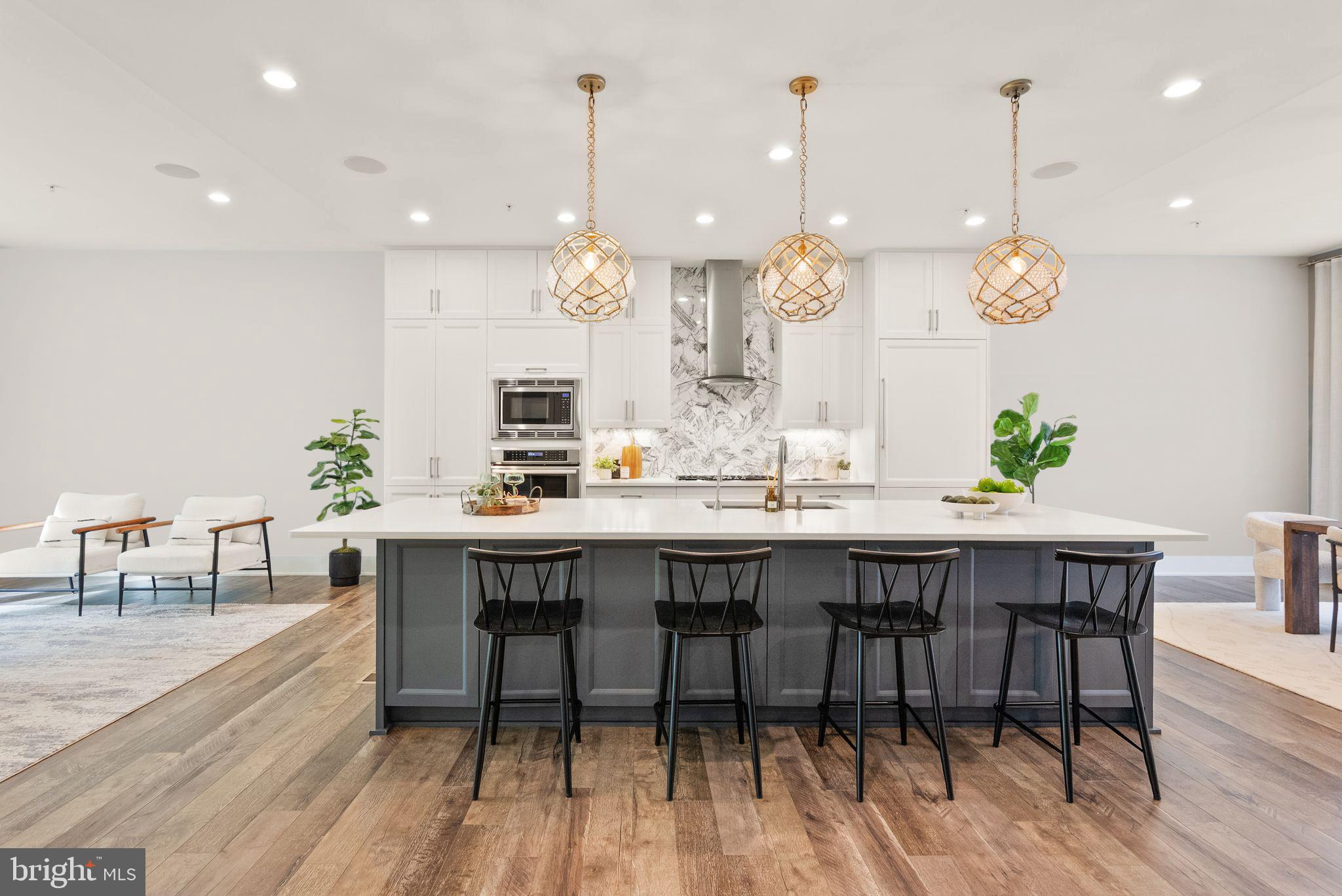 GROSVENOR HEIGHTS - Residential