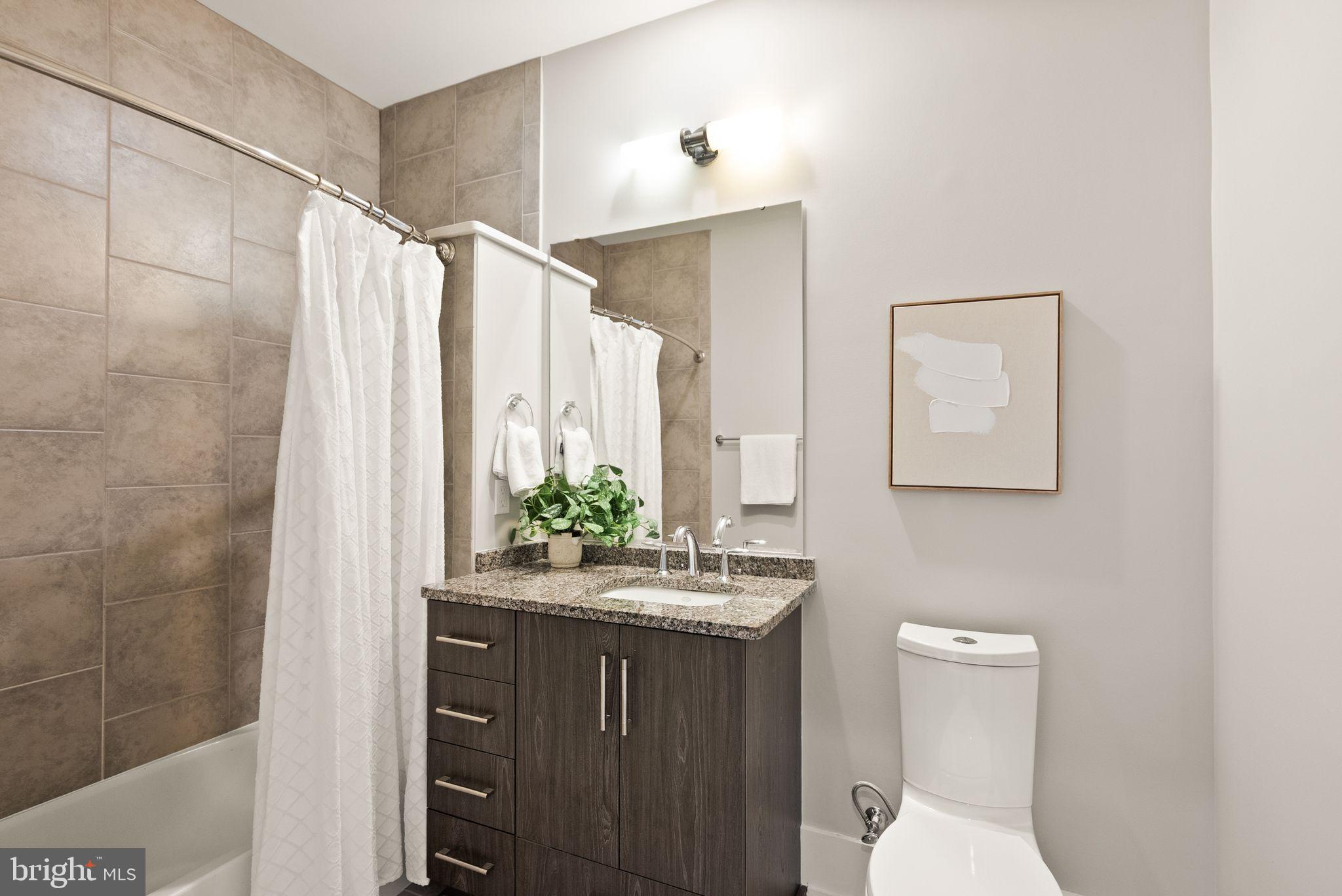 GROSVENOR HEIGHTS - Residential