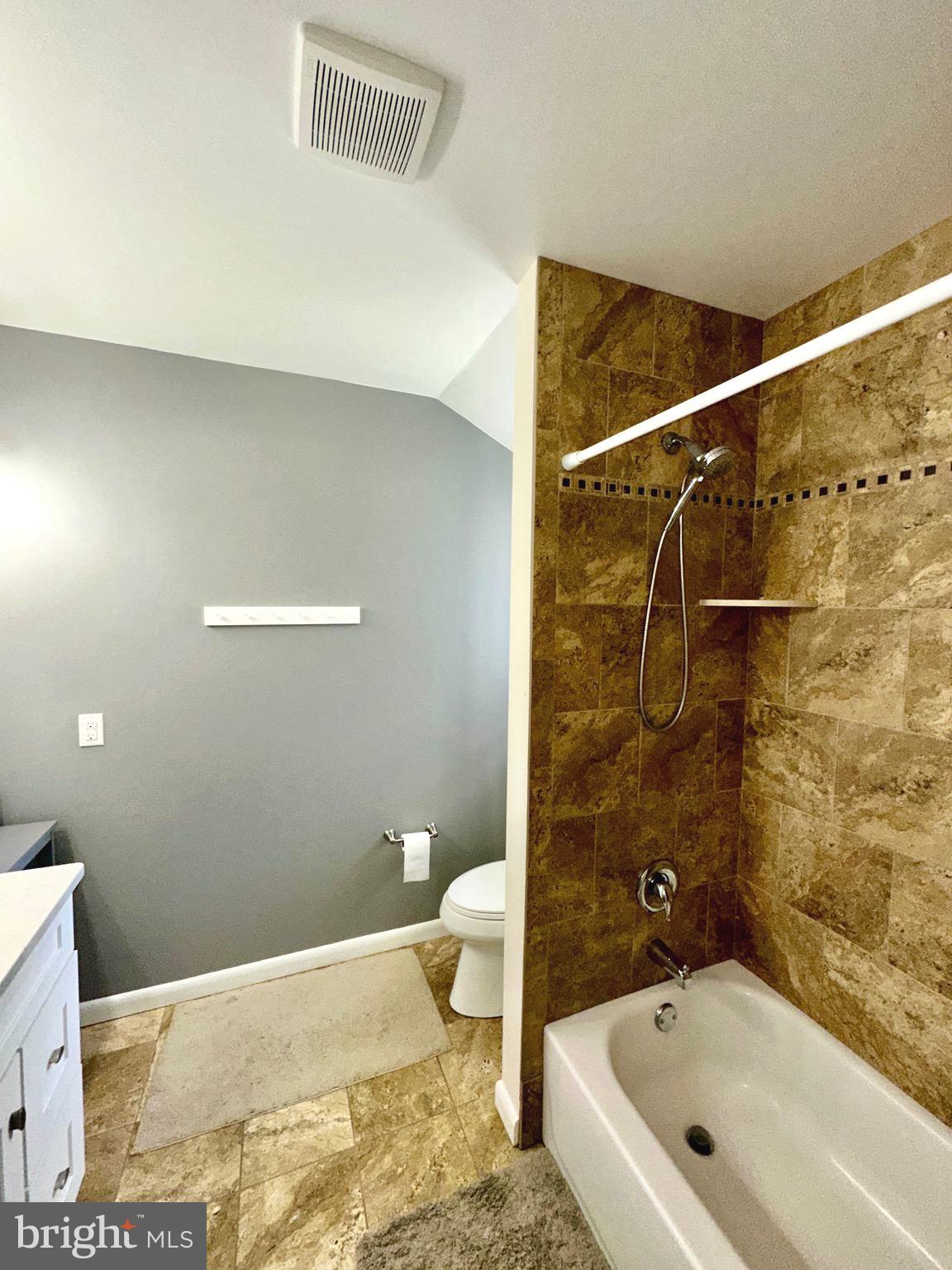 GREENE COUNTRIE - Residential