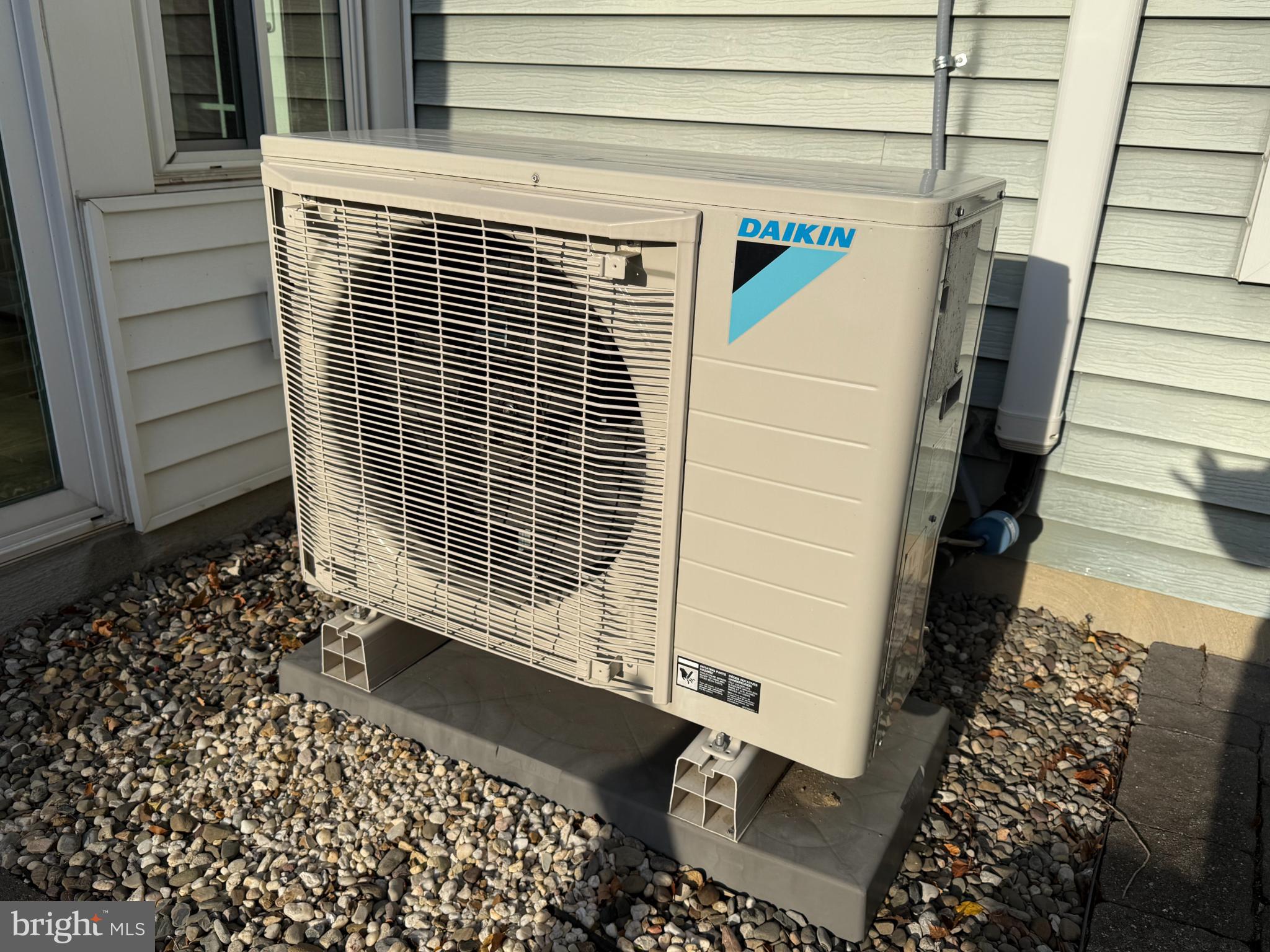 CRESTWOOD VILLAGE - Residential