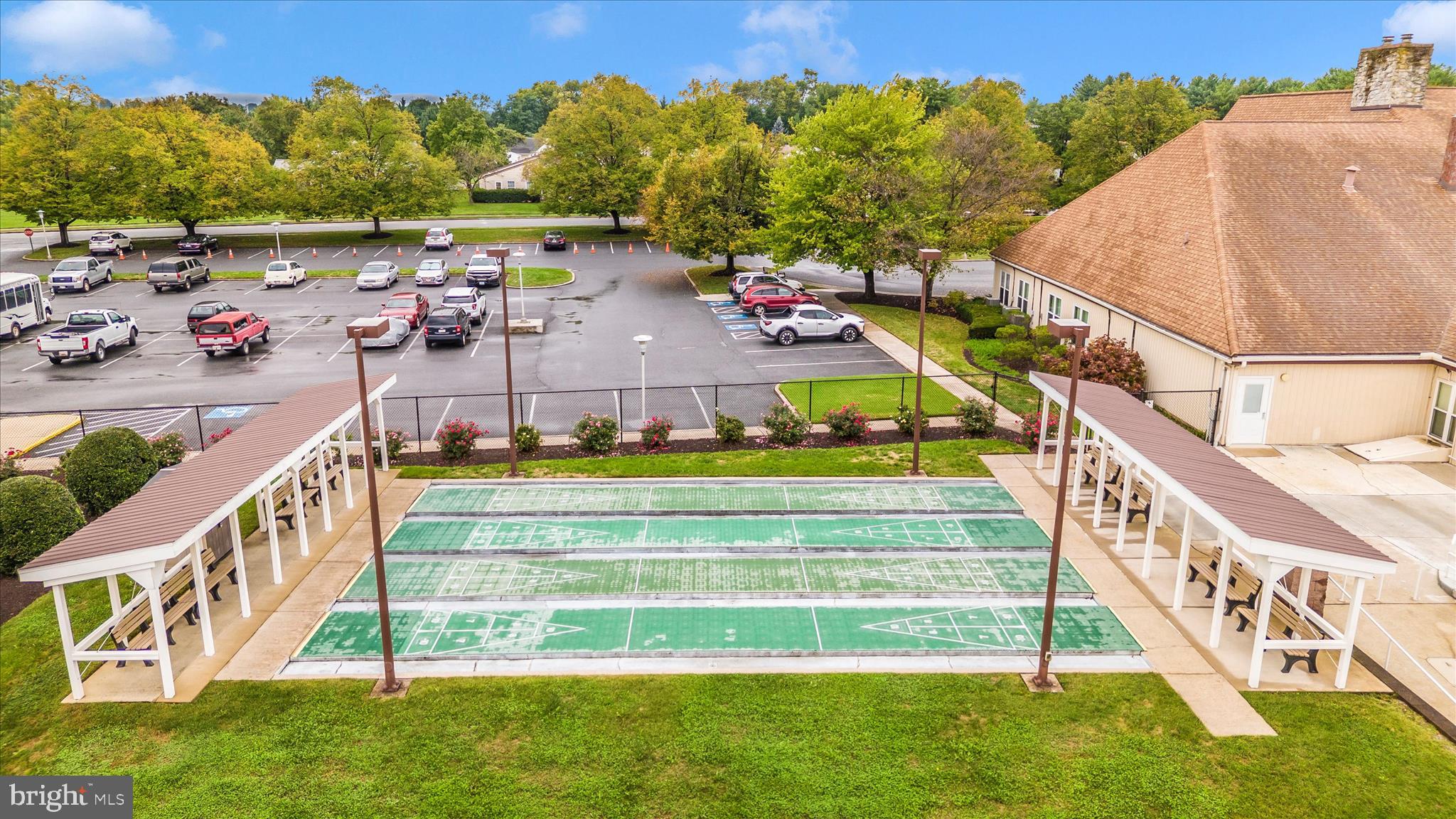 CRESTWOOD VILLAGE - Residential