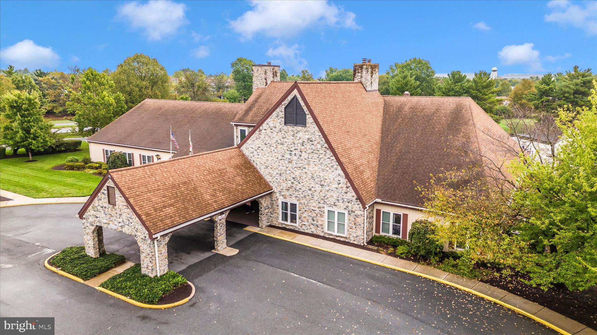 CRESTWOOD VILLAGE - Residential