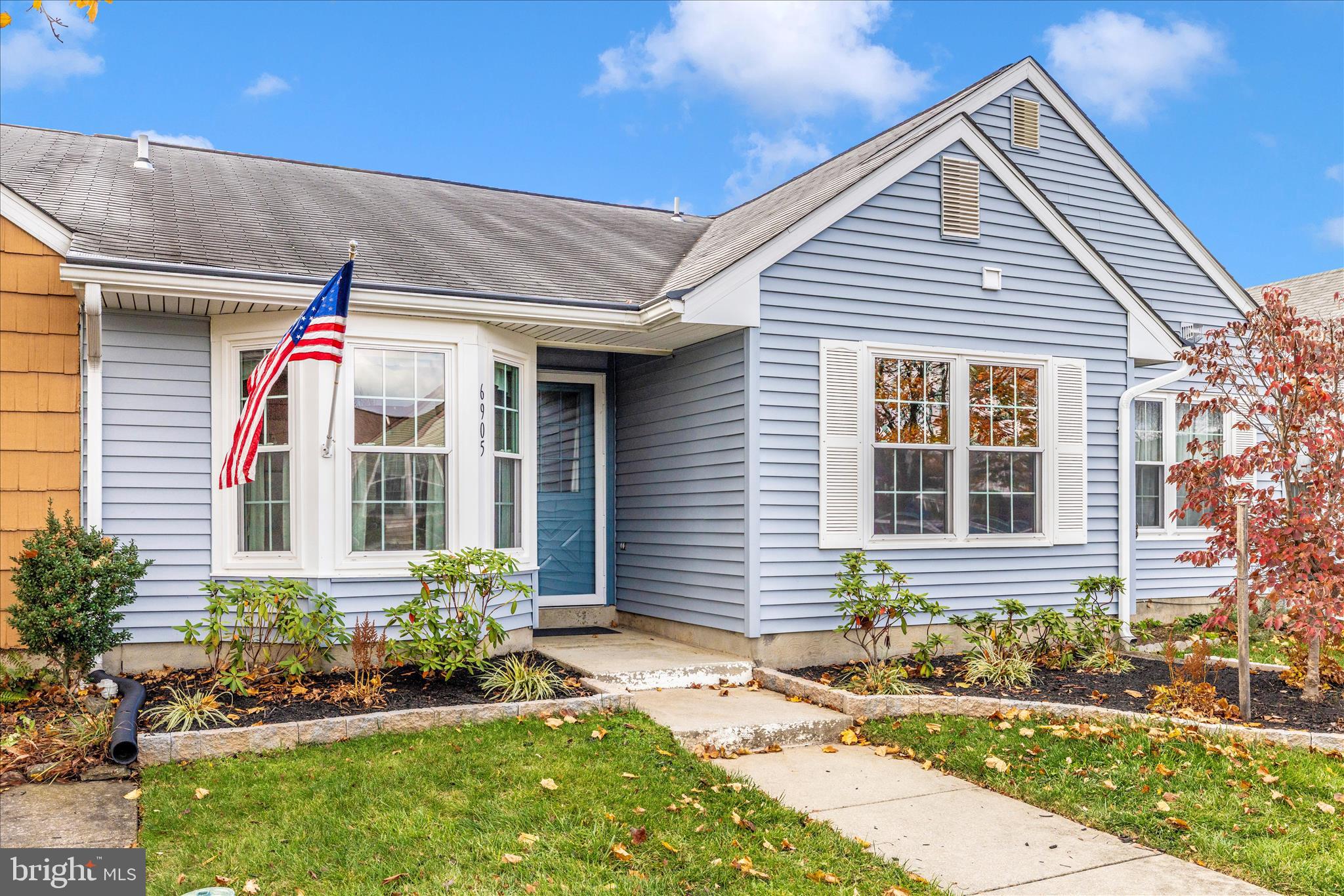 CRESTWOOD VILLAGE - Residential