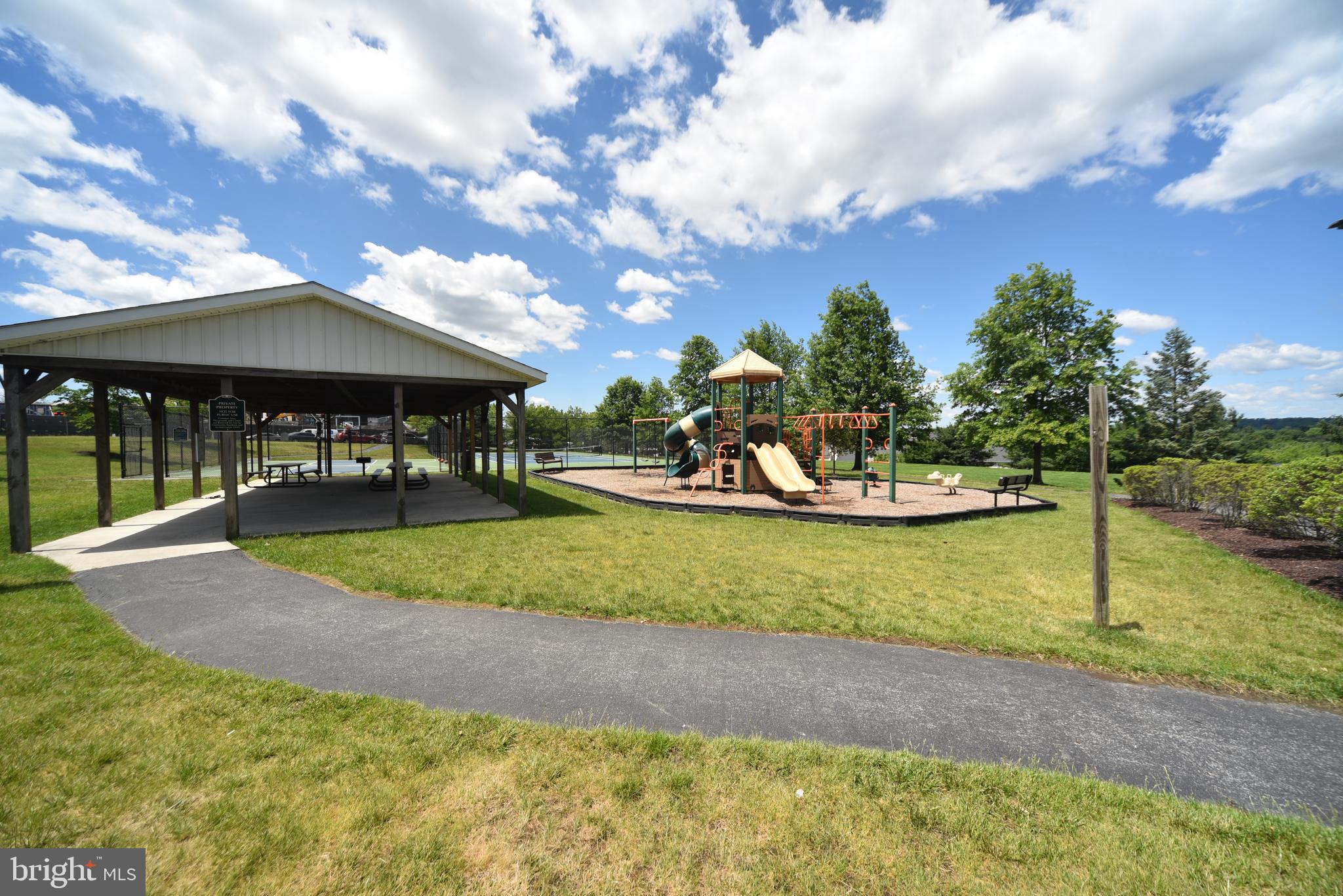 GREENVIEW - Residential