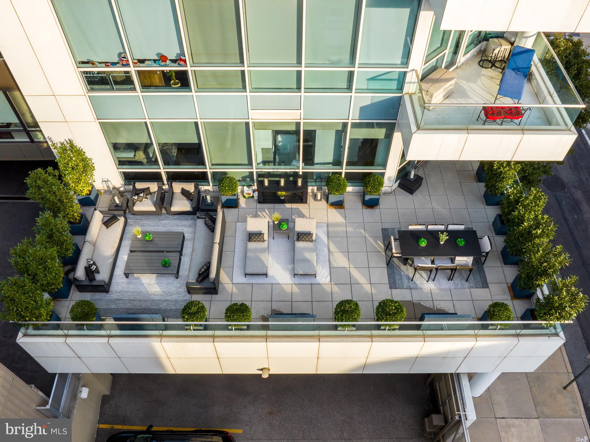 SOCIETY HILL - Residential