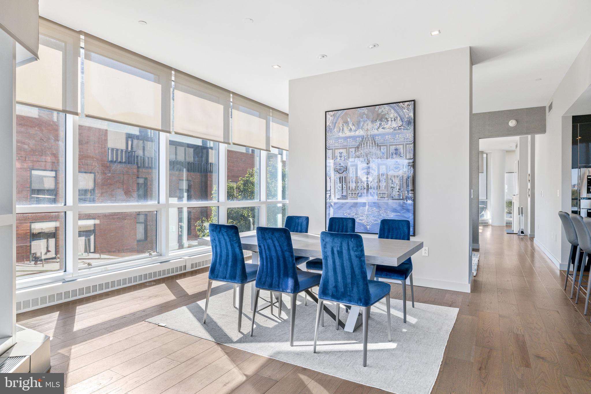 SOCIETY HILL - Residential