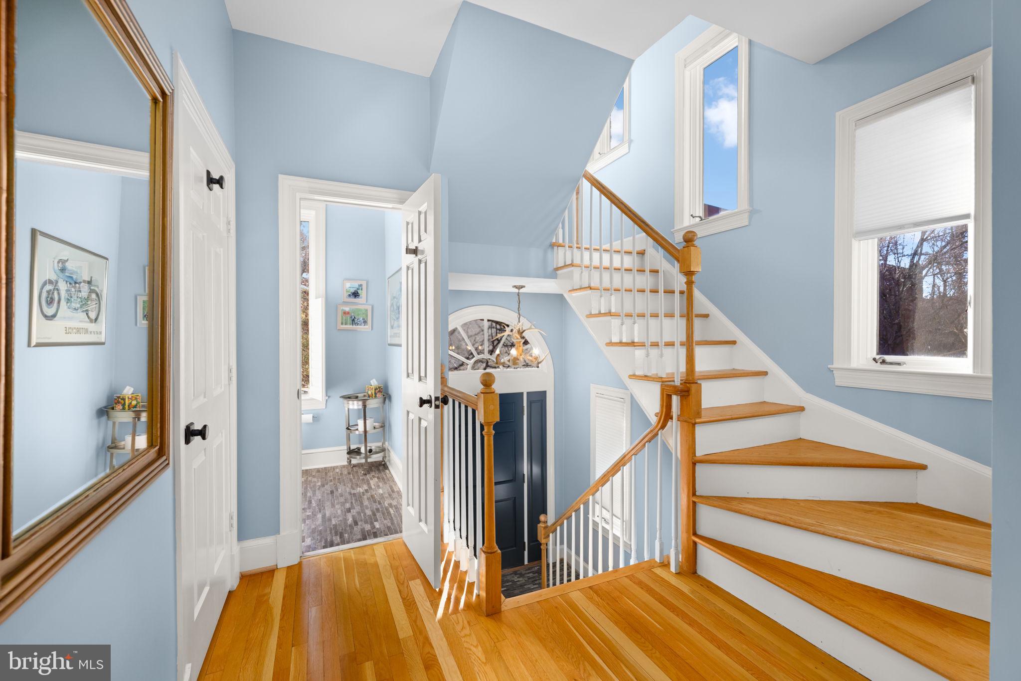 3988 GEORGETOWN COURT NW