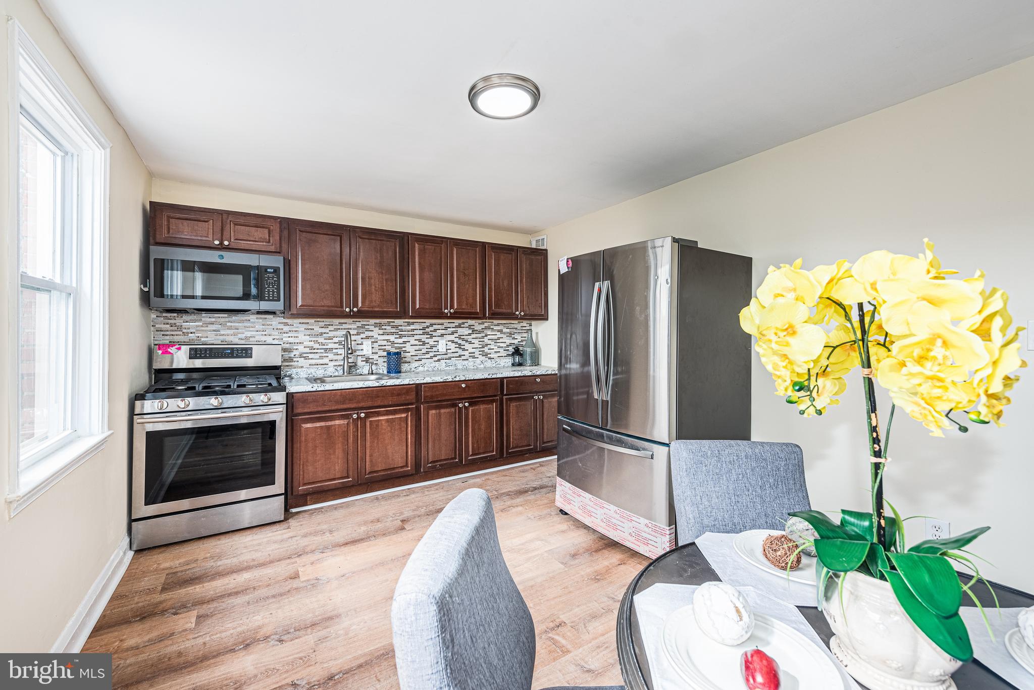 MAYFIELD - Residential