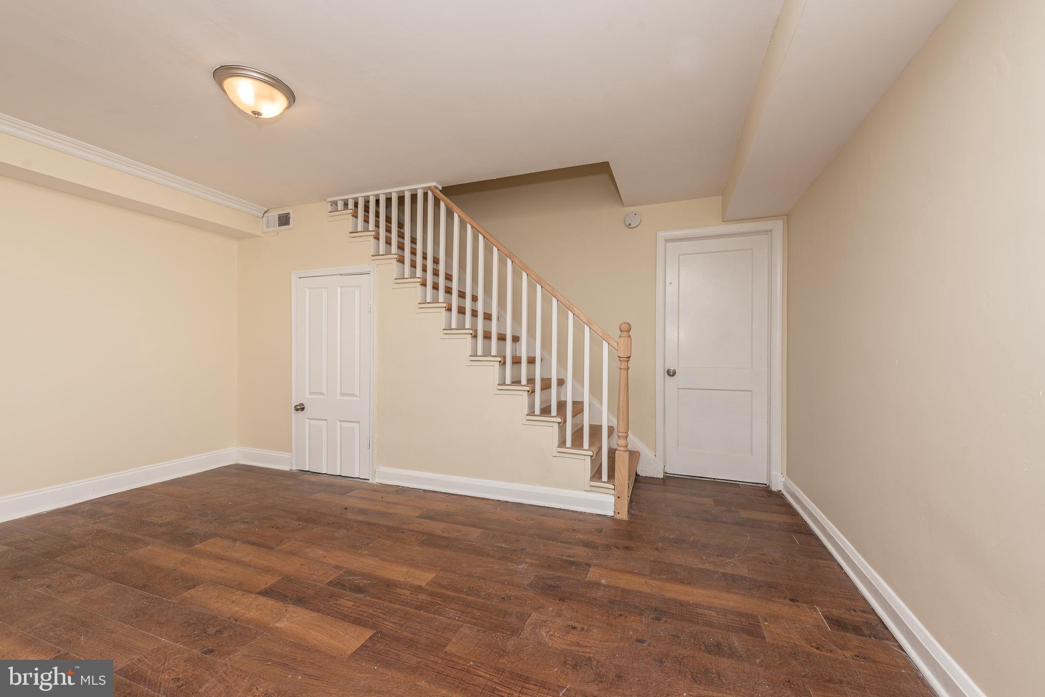 MAYFIELD - Residential