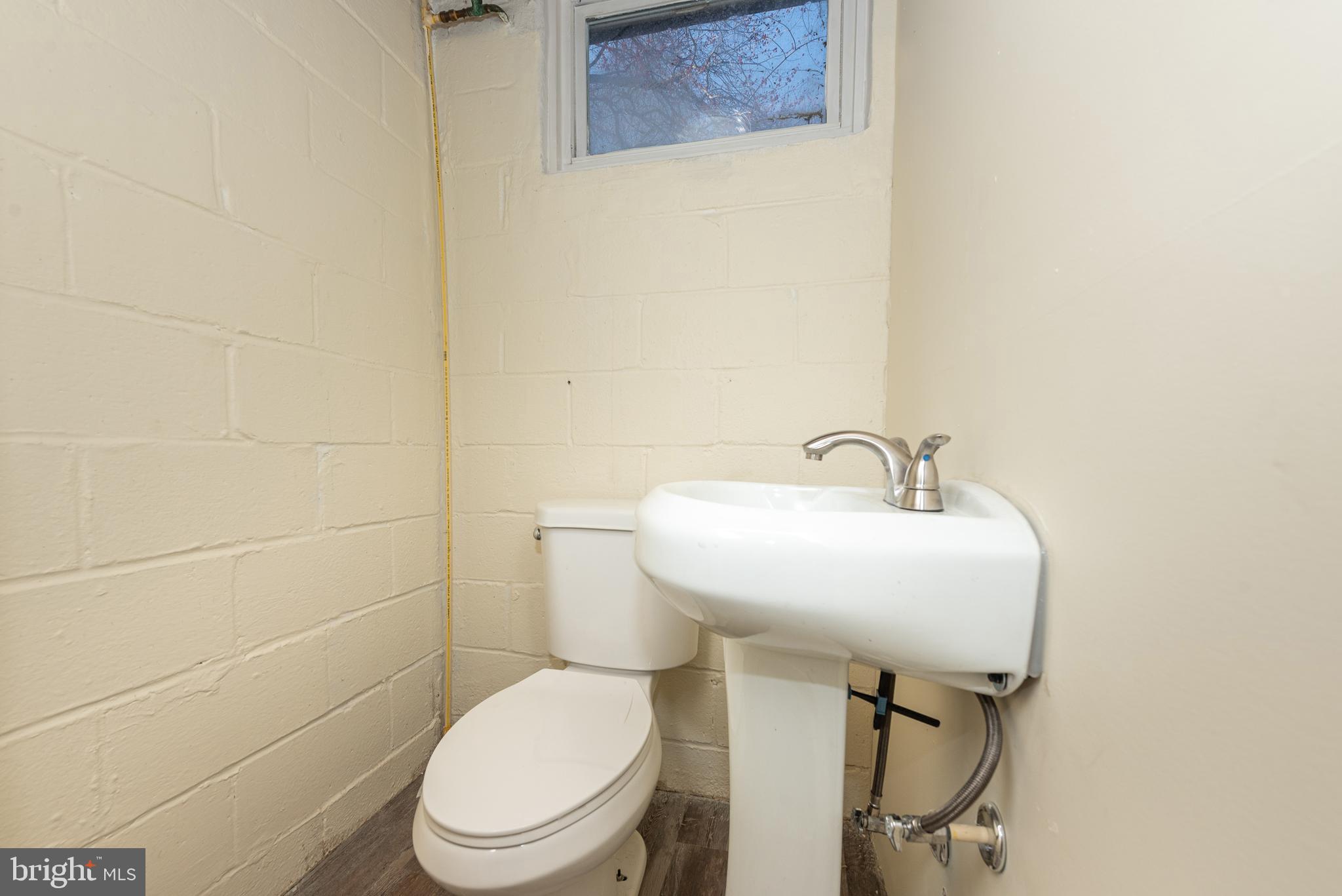 MAYFIELD - Residential