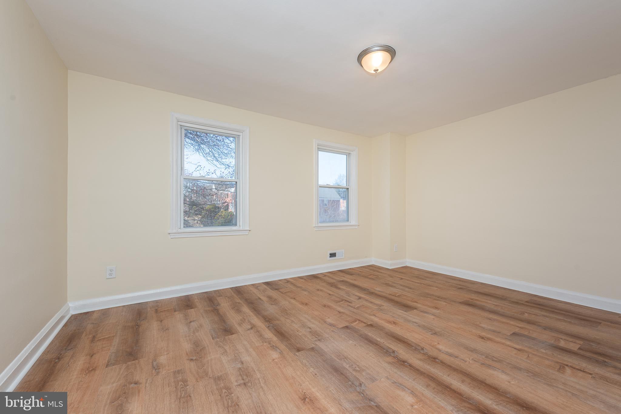 MAYFIELD - Residential