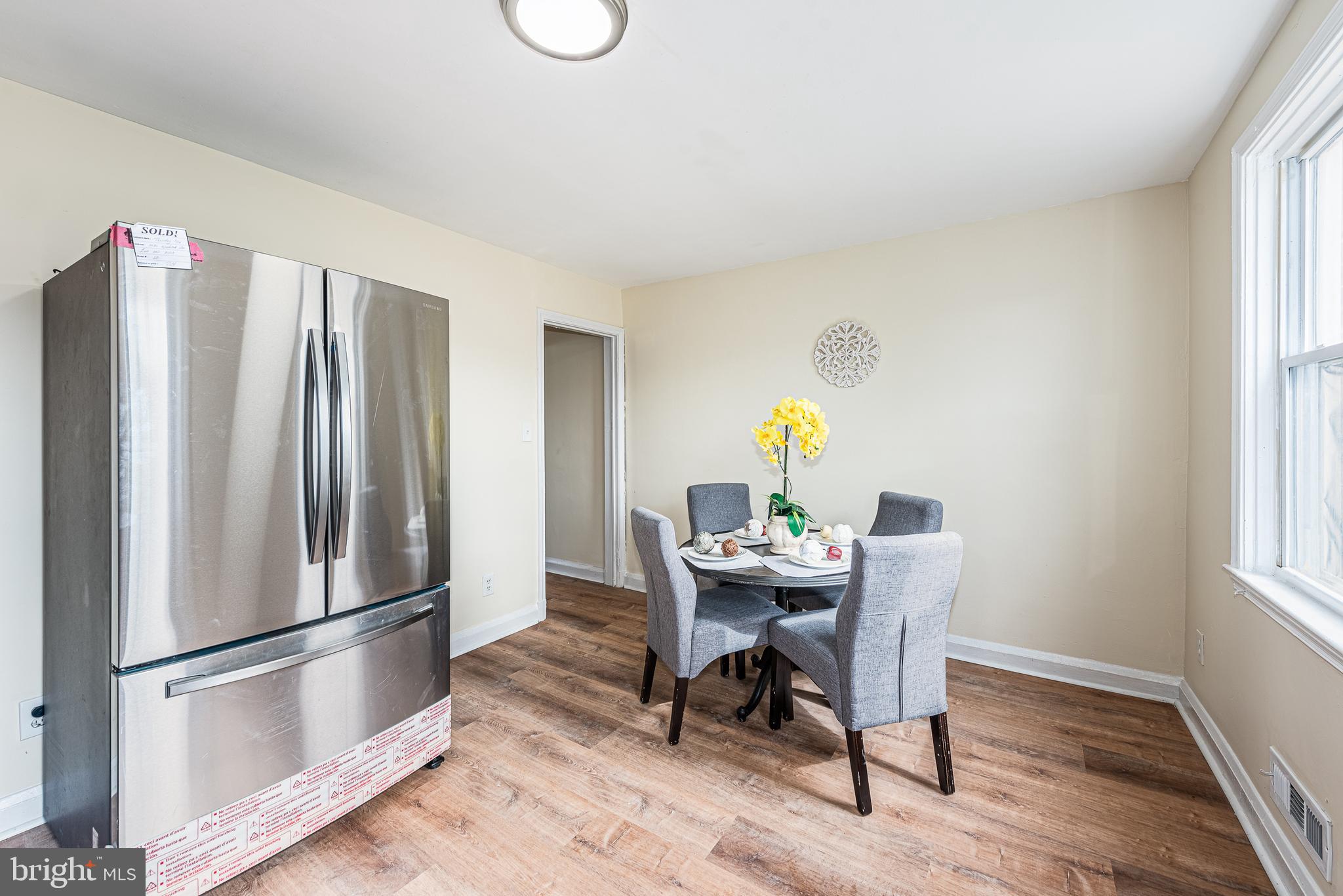 MAYFIELD - Residential