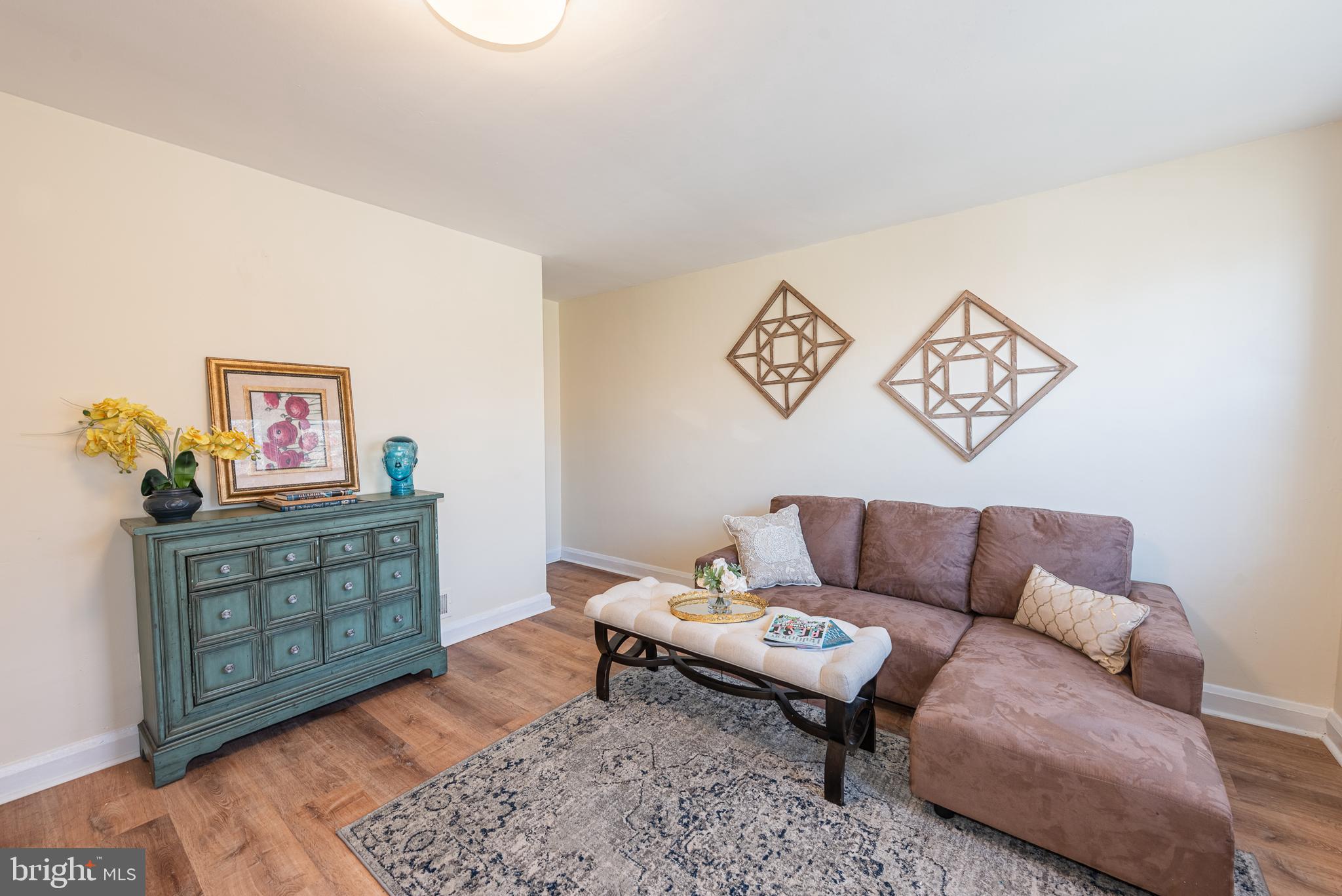 MAYFIELD - Residential