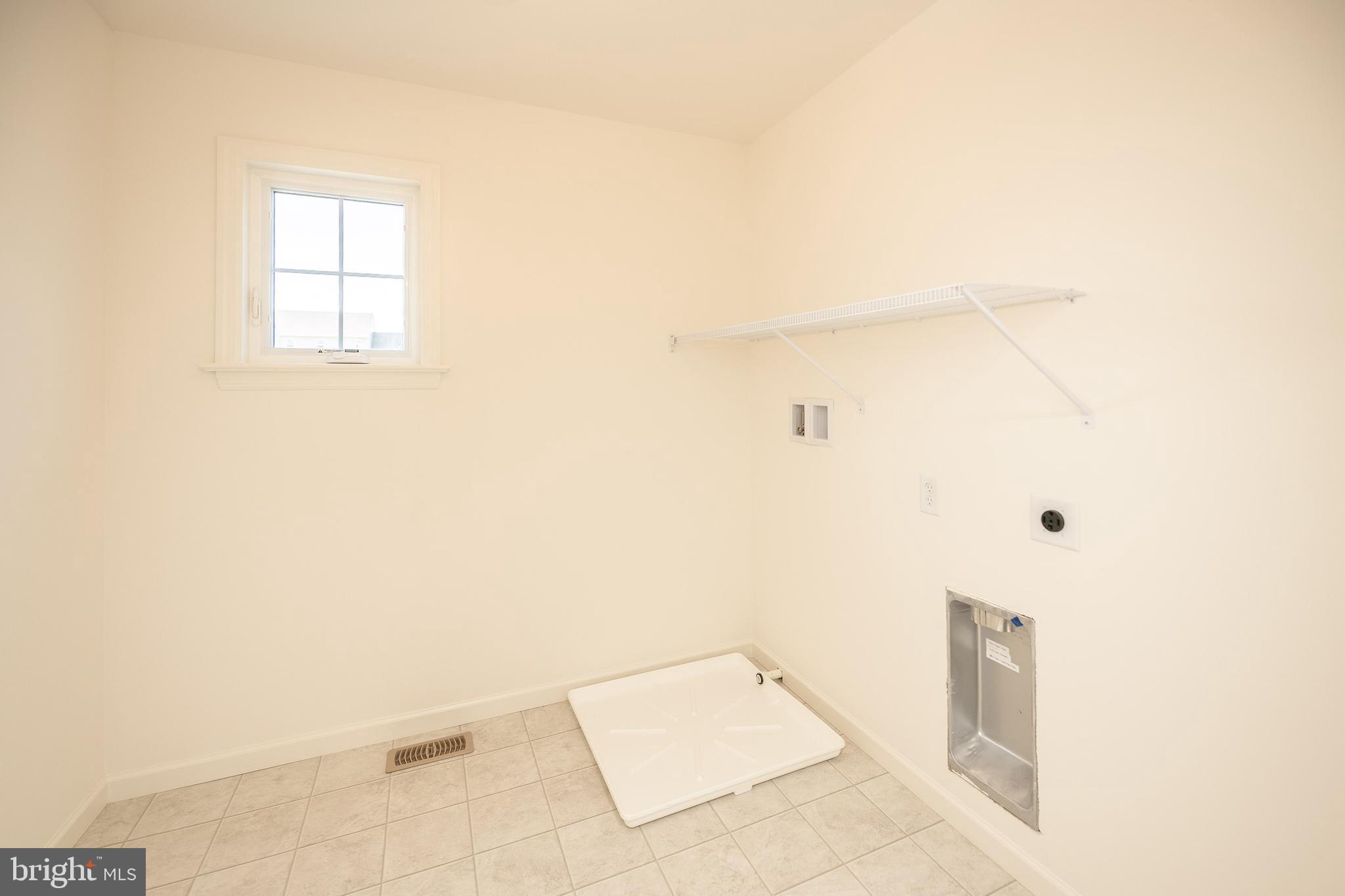 HIGHLAND RIDGE - Residential