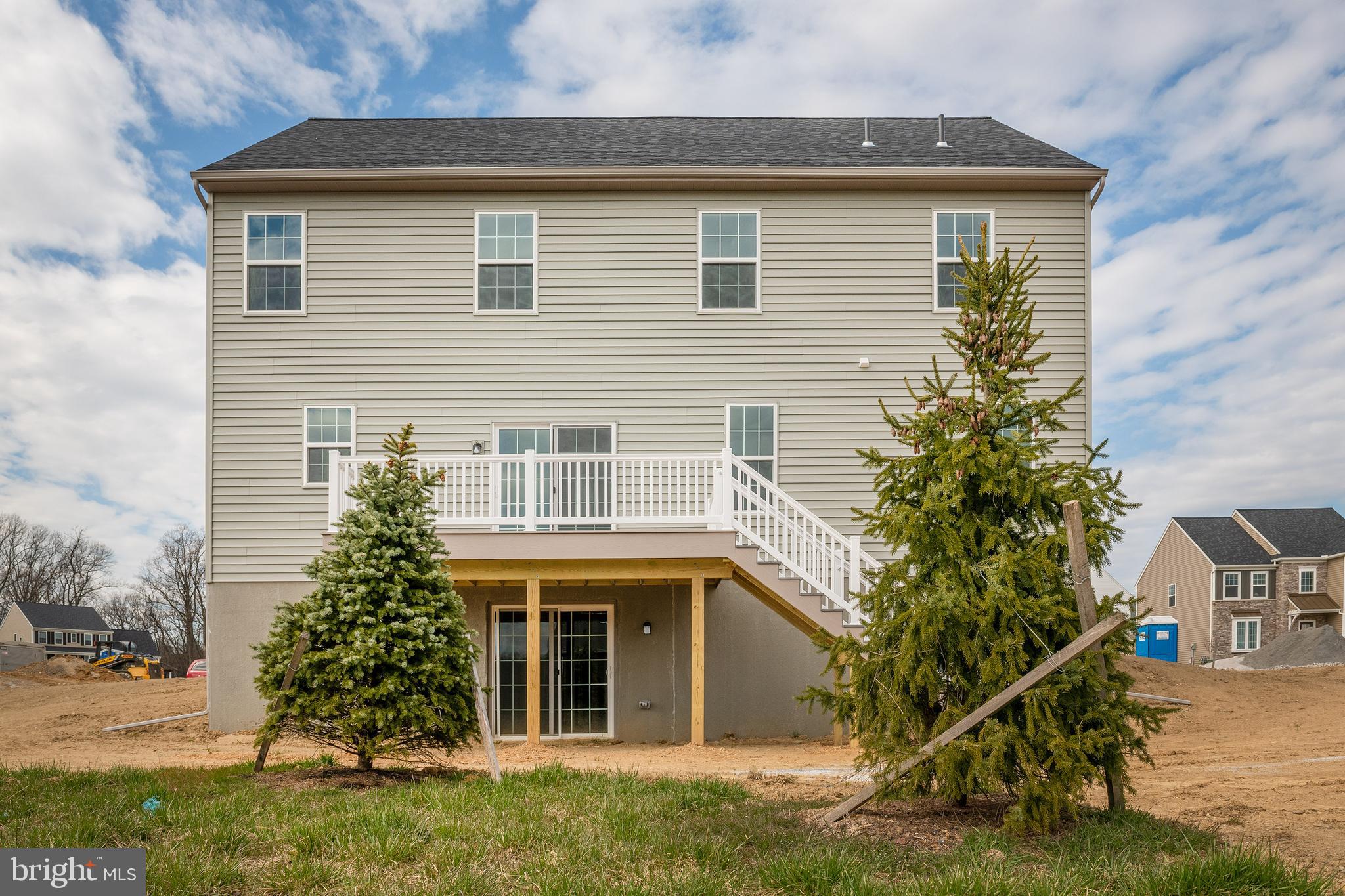HIGHLAND RIDGE - Residential