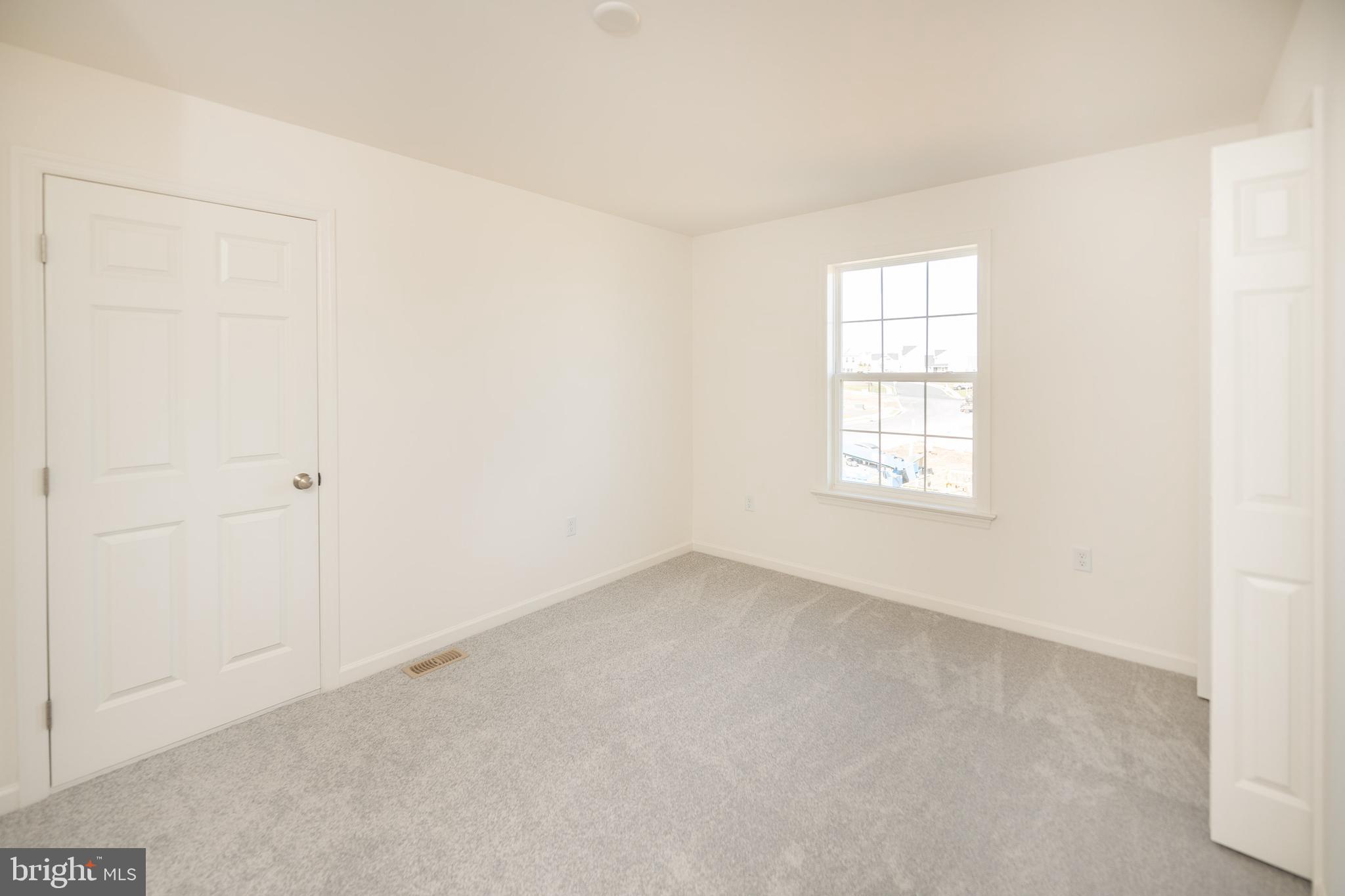 HIGHLAND RIDGE - Residential