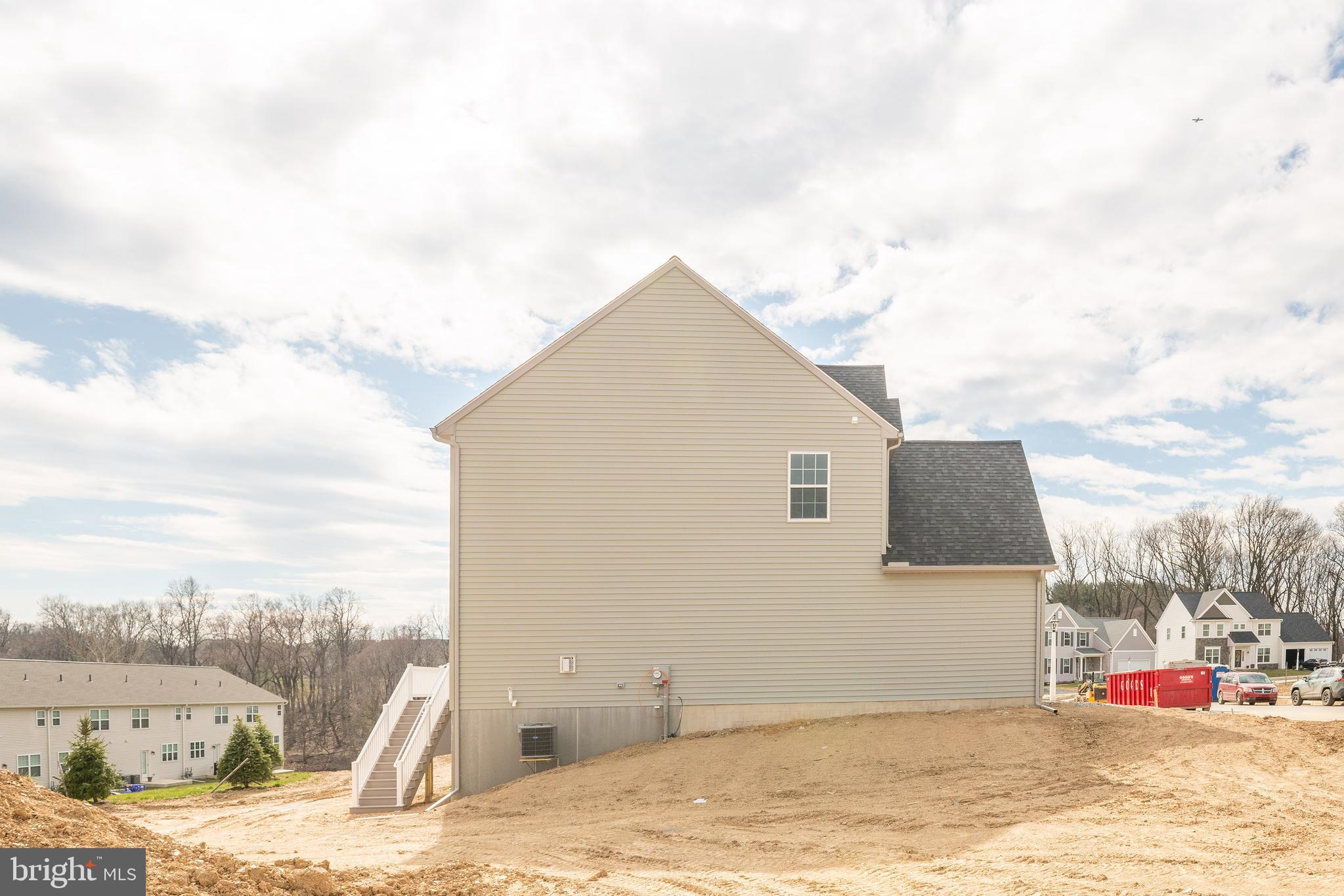 HIGHLAND RIDGE - Residential