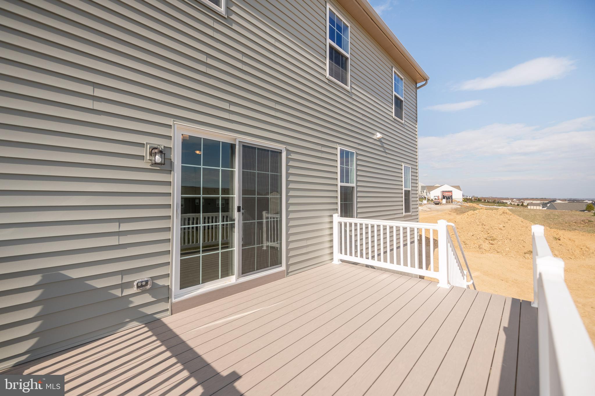 HIGHLAND RIDGE - Residential