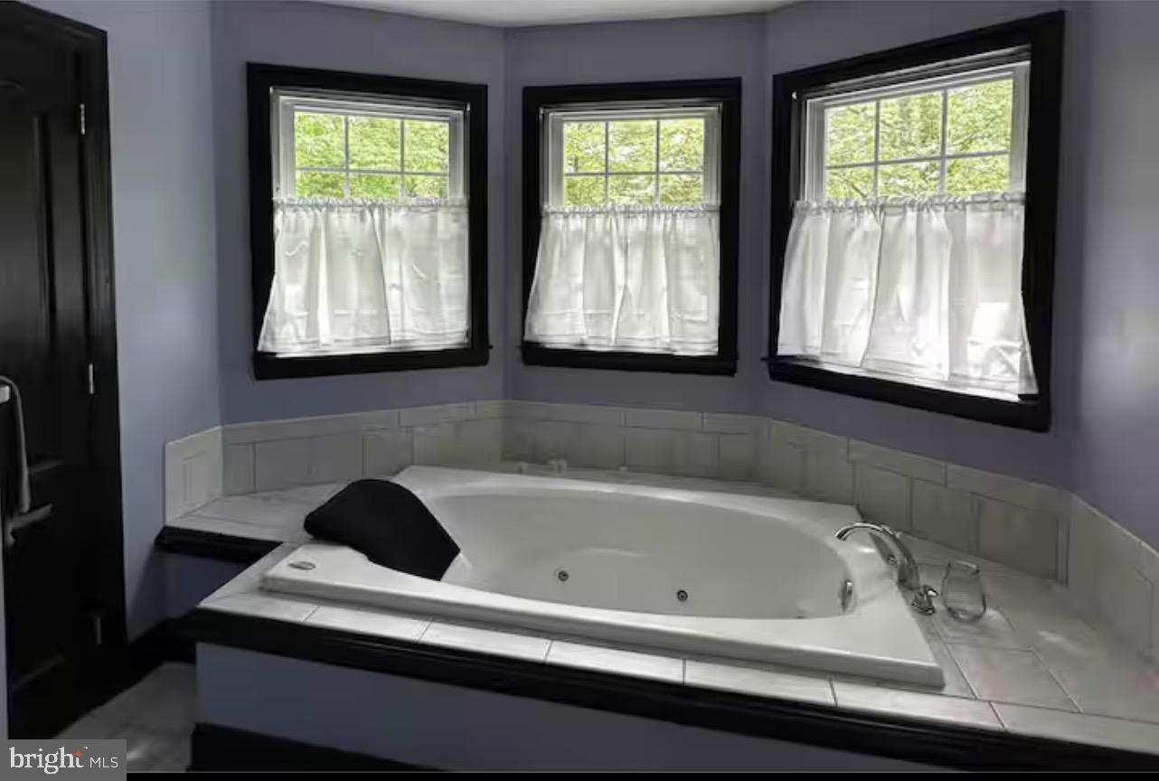 CARRCROFT - Residential