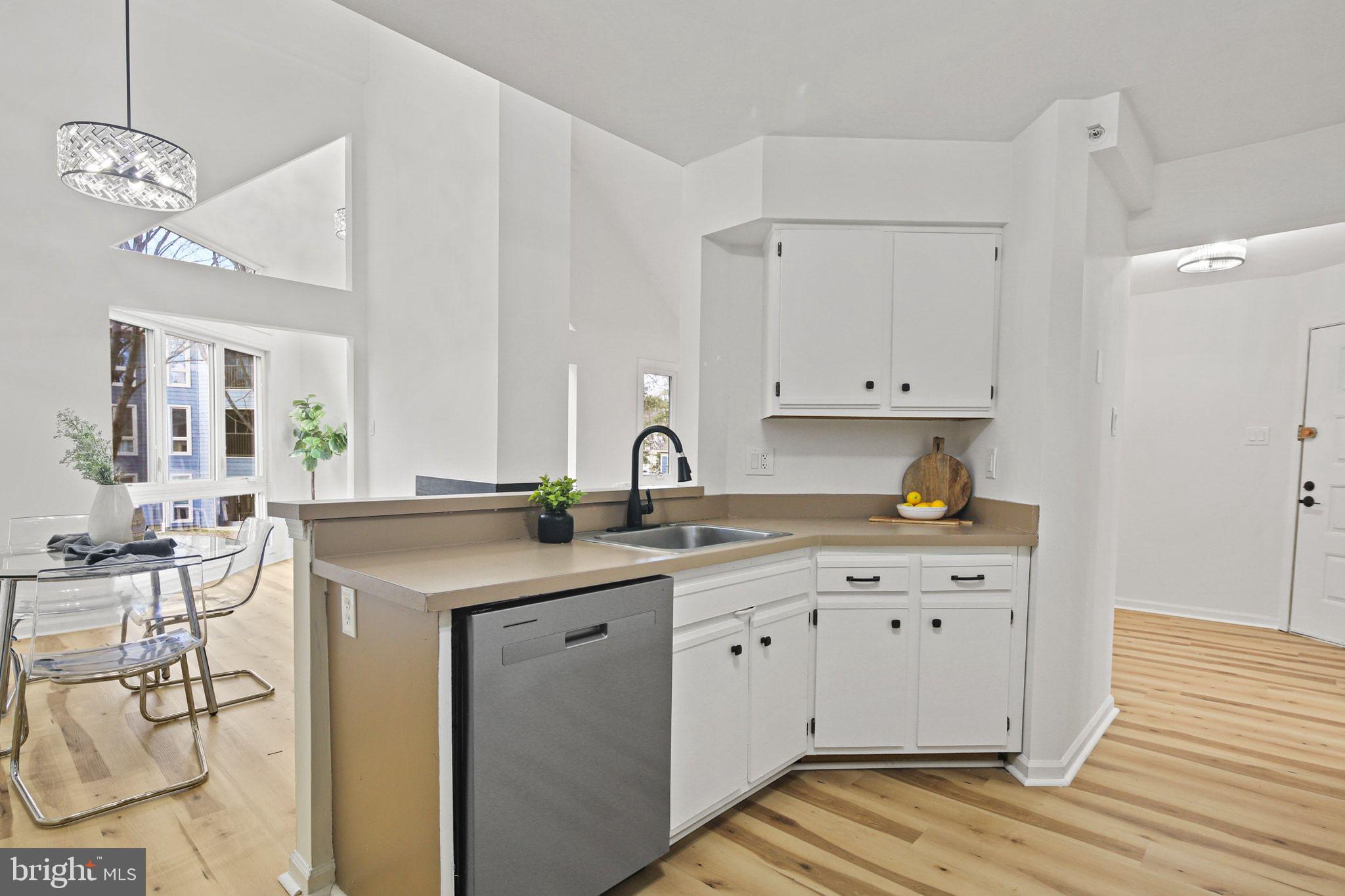 DORSEY PLACE - Residential