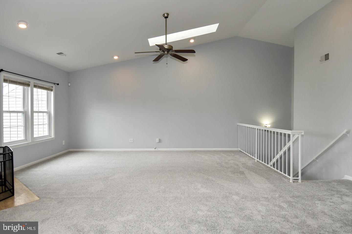 4056 GRAYS POINTE COURT C 4056C