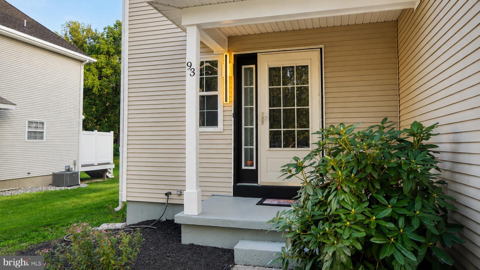 93 TATTERSALL DRIVE