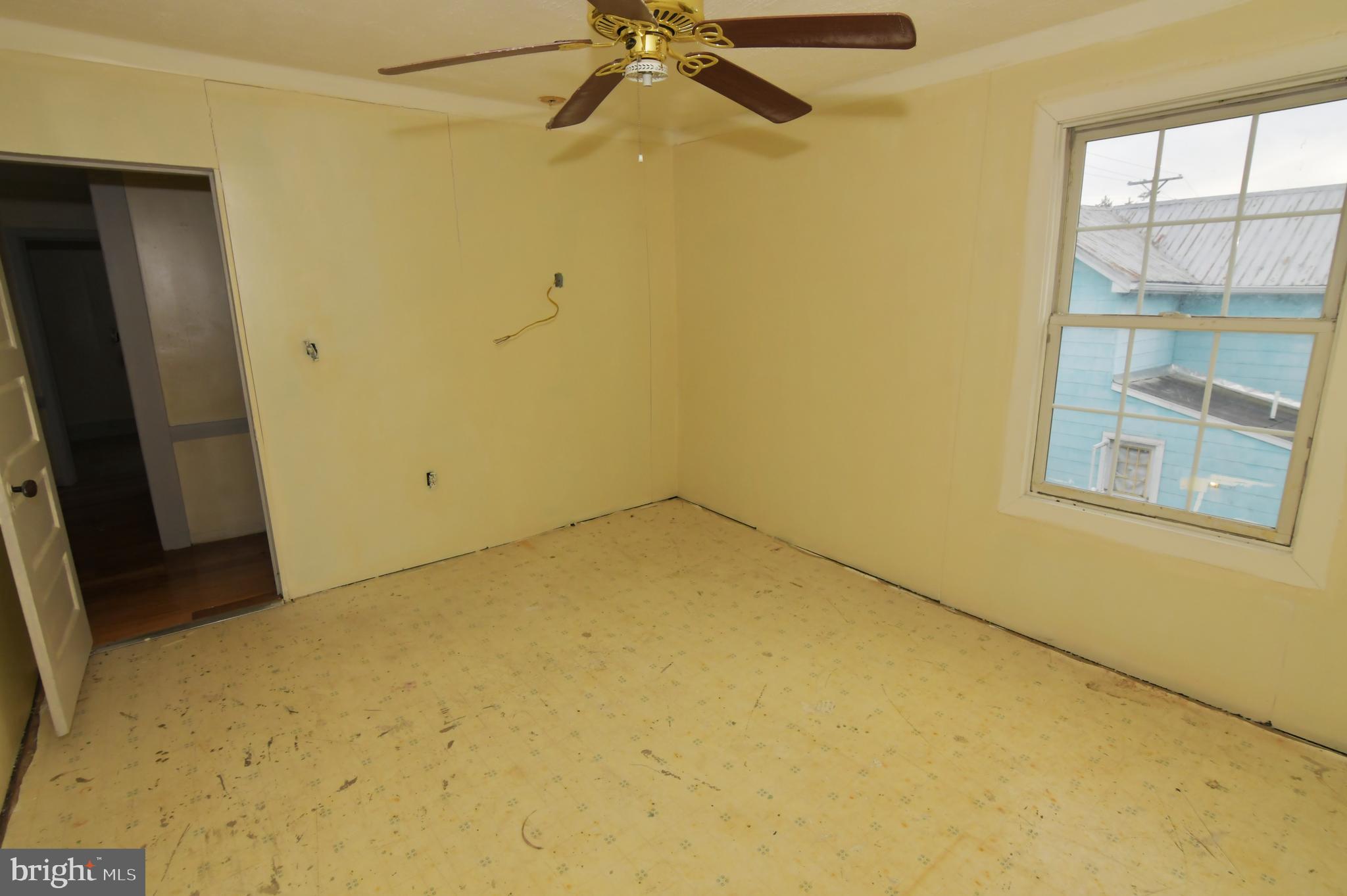 MARTINSBURG CITY - Residential