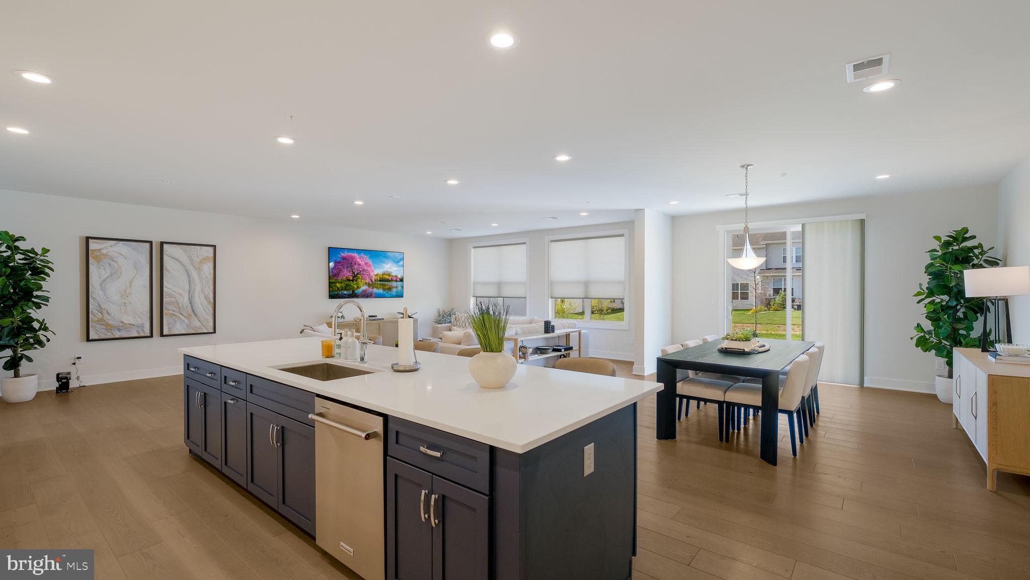 DOYLESTOWN WALK - Residential