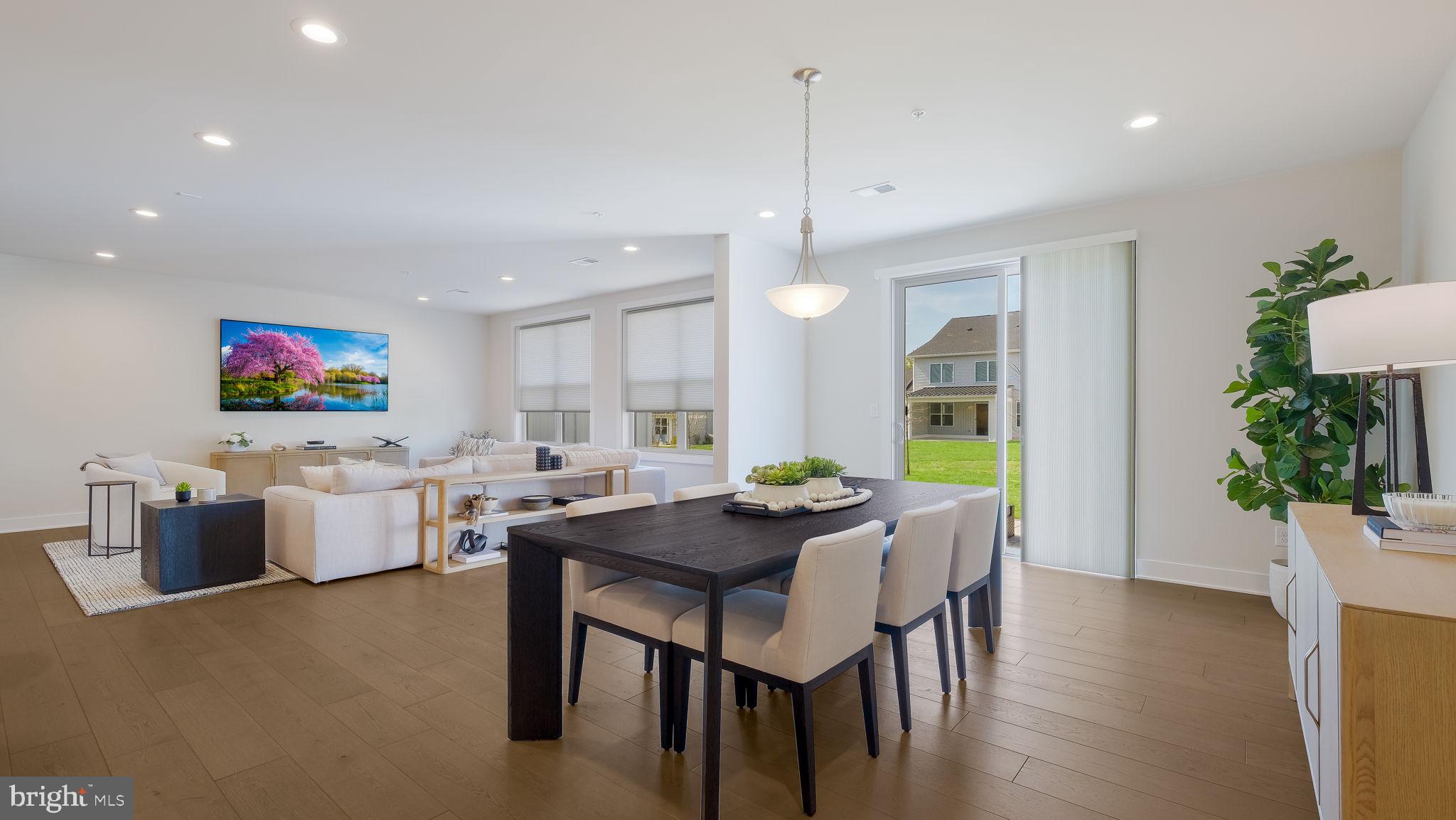 DOYLESTOWN WALK - Residential