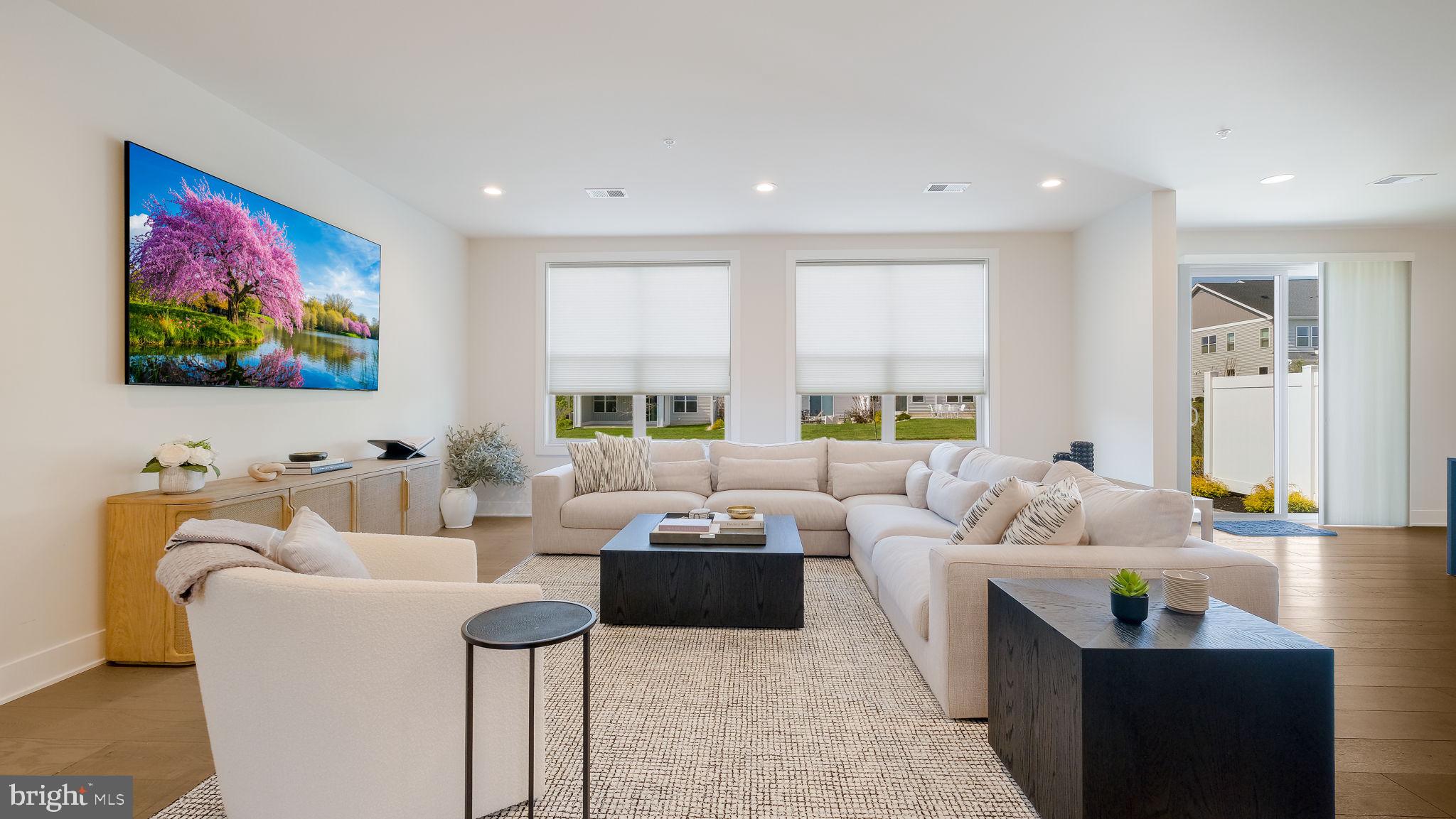 DOYLESTOWN WALK - Residential