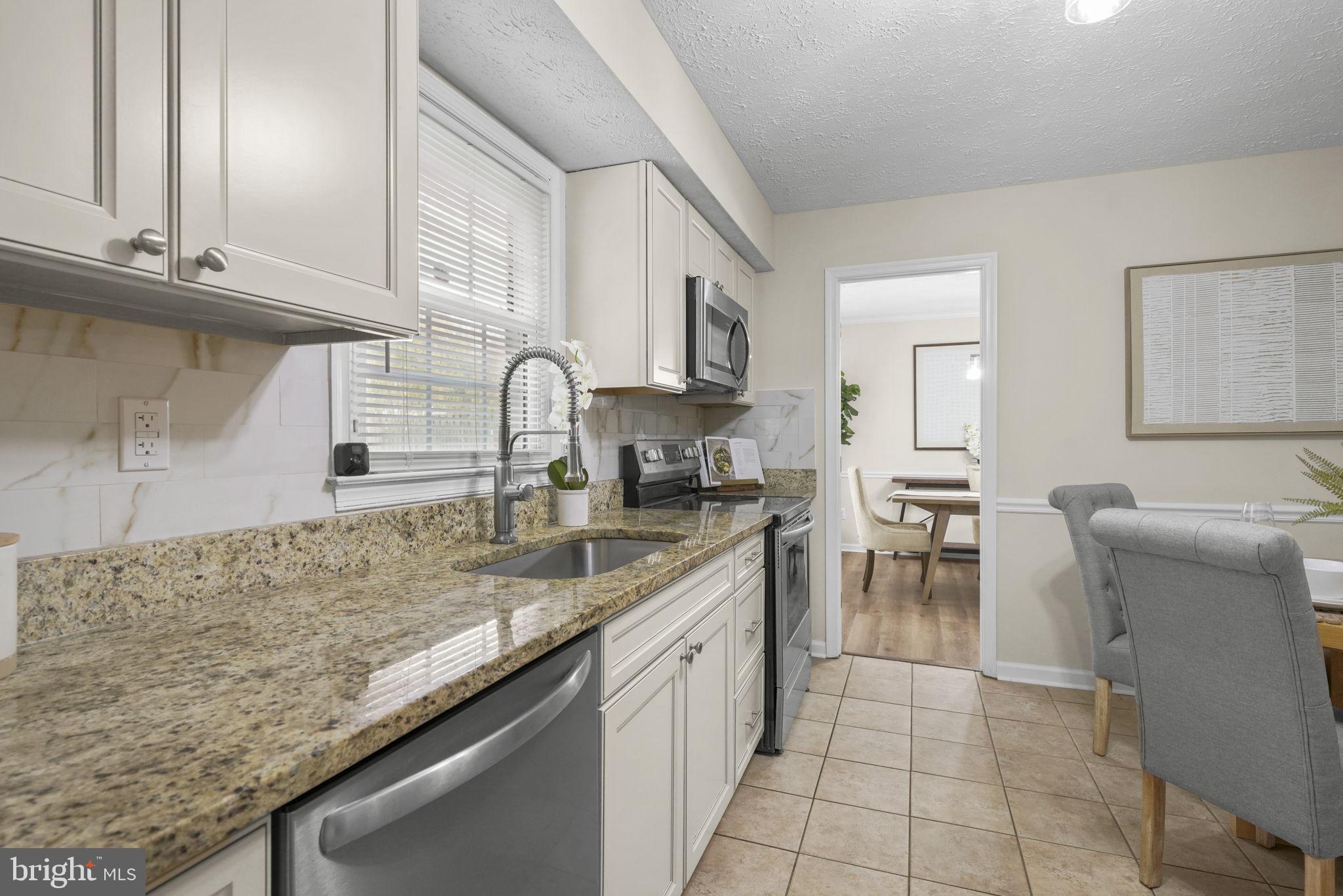 4130 LANCASTER CIRCLE