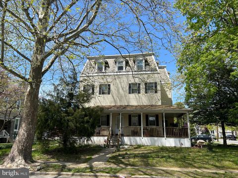 15 W RIDLEY AVENUE RIDLEY PARK PA 19078