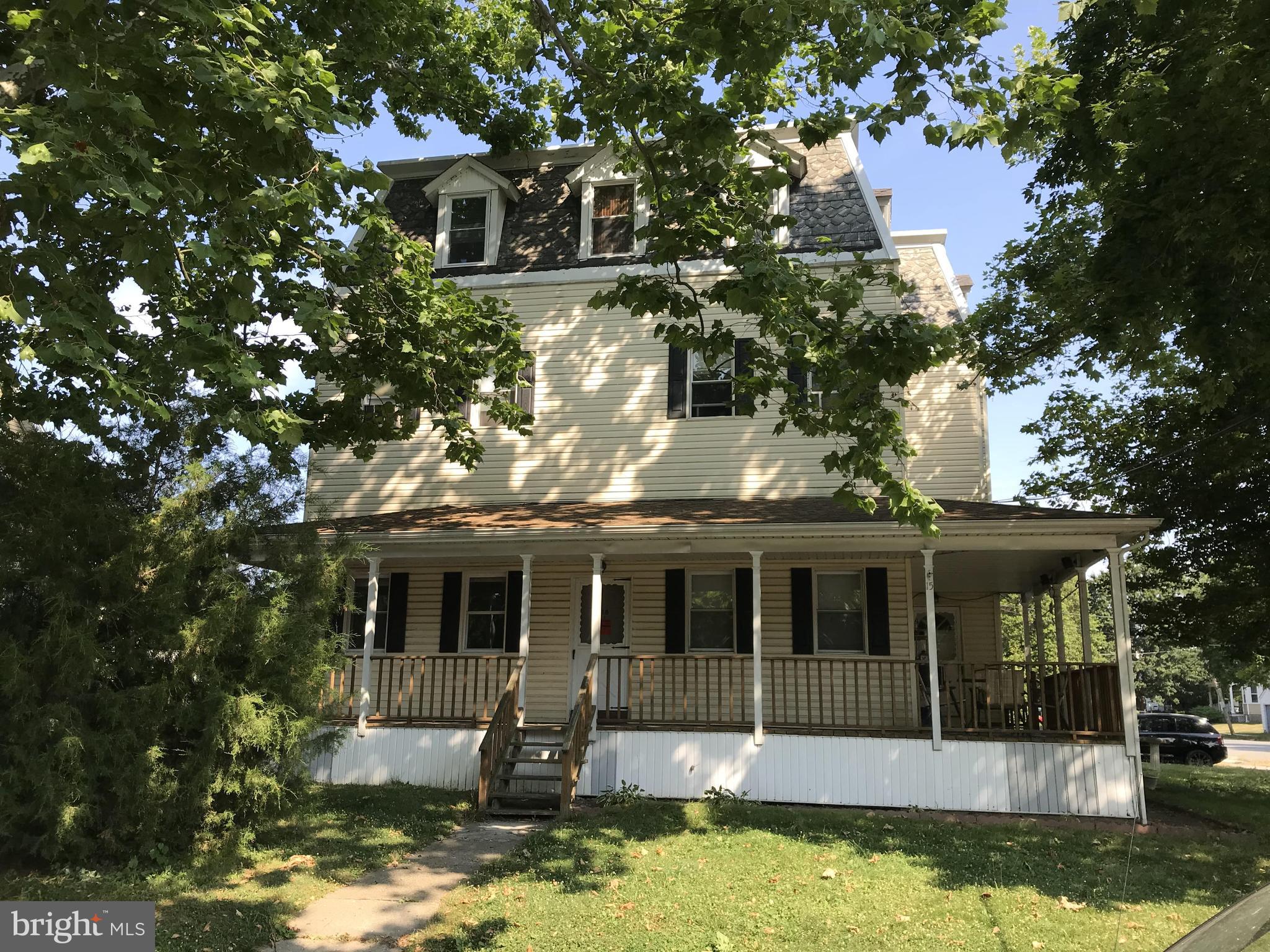 15 W RIDLEY AVENUE