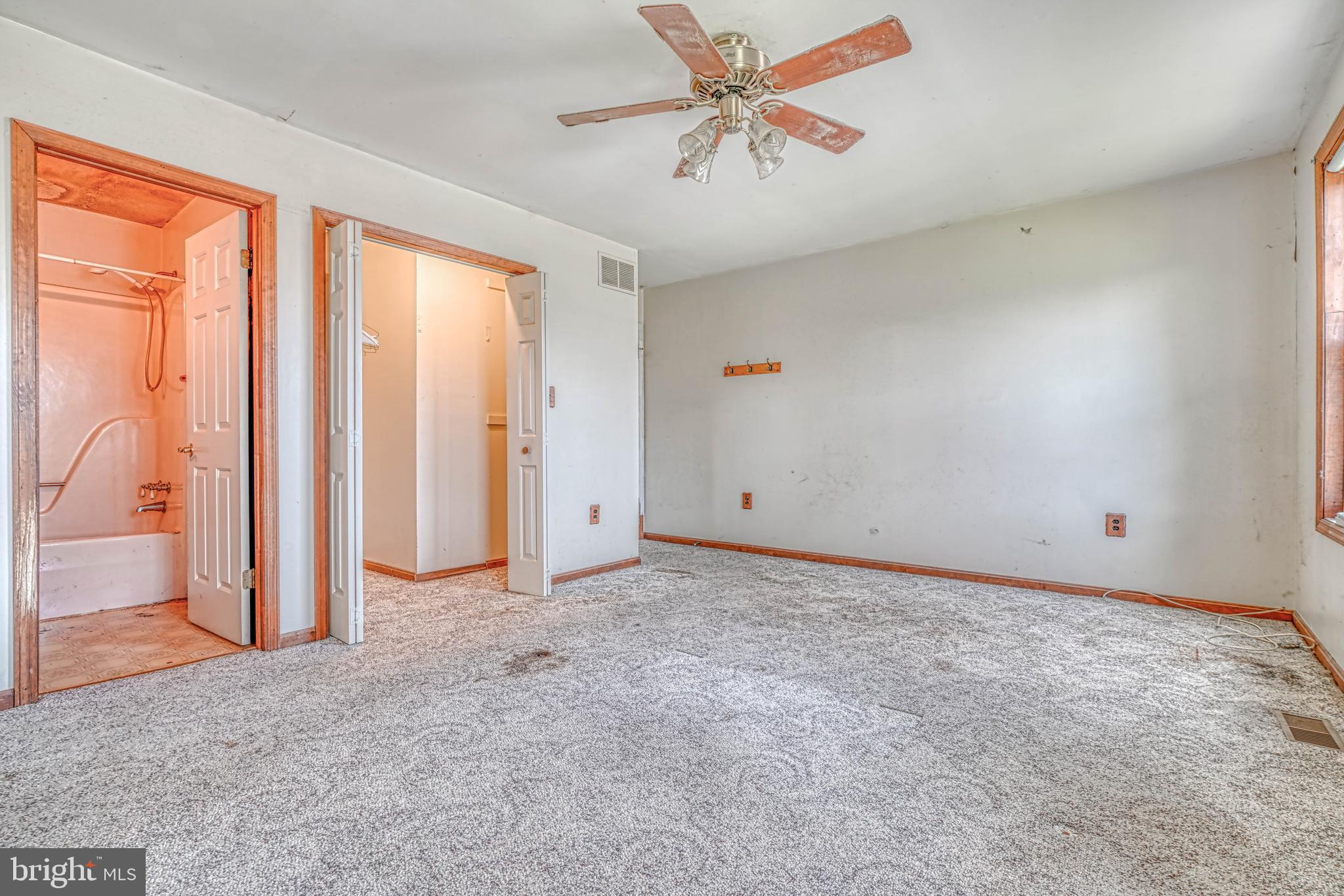 COOL SPRINGS - Residential