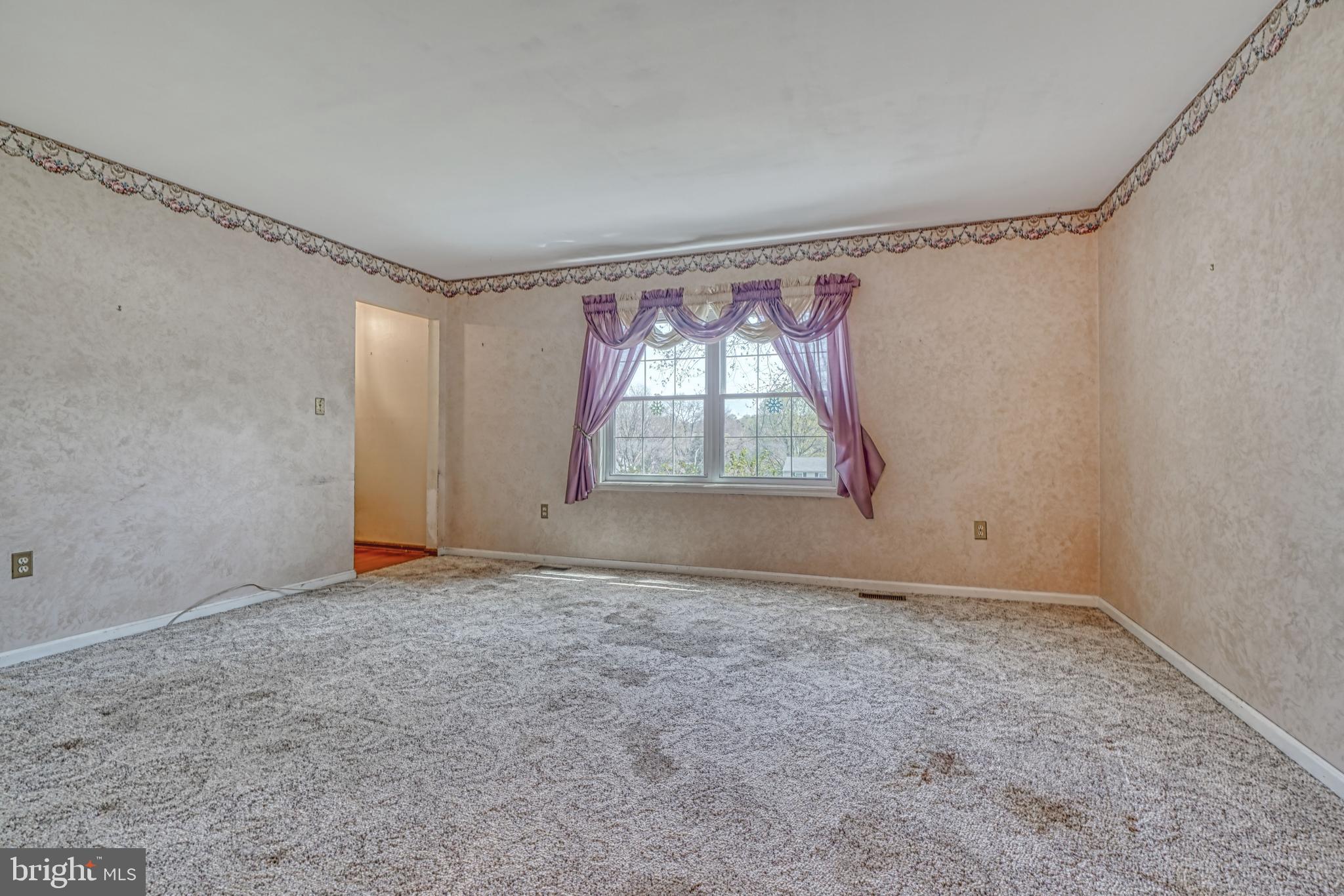 COOL SPRINGS - Residential