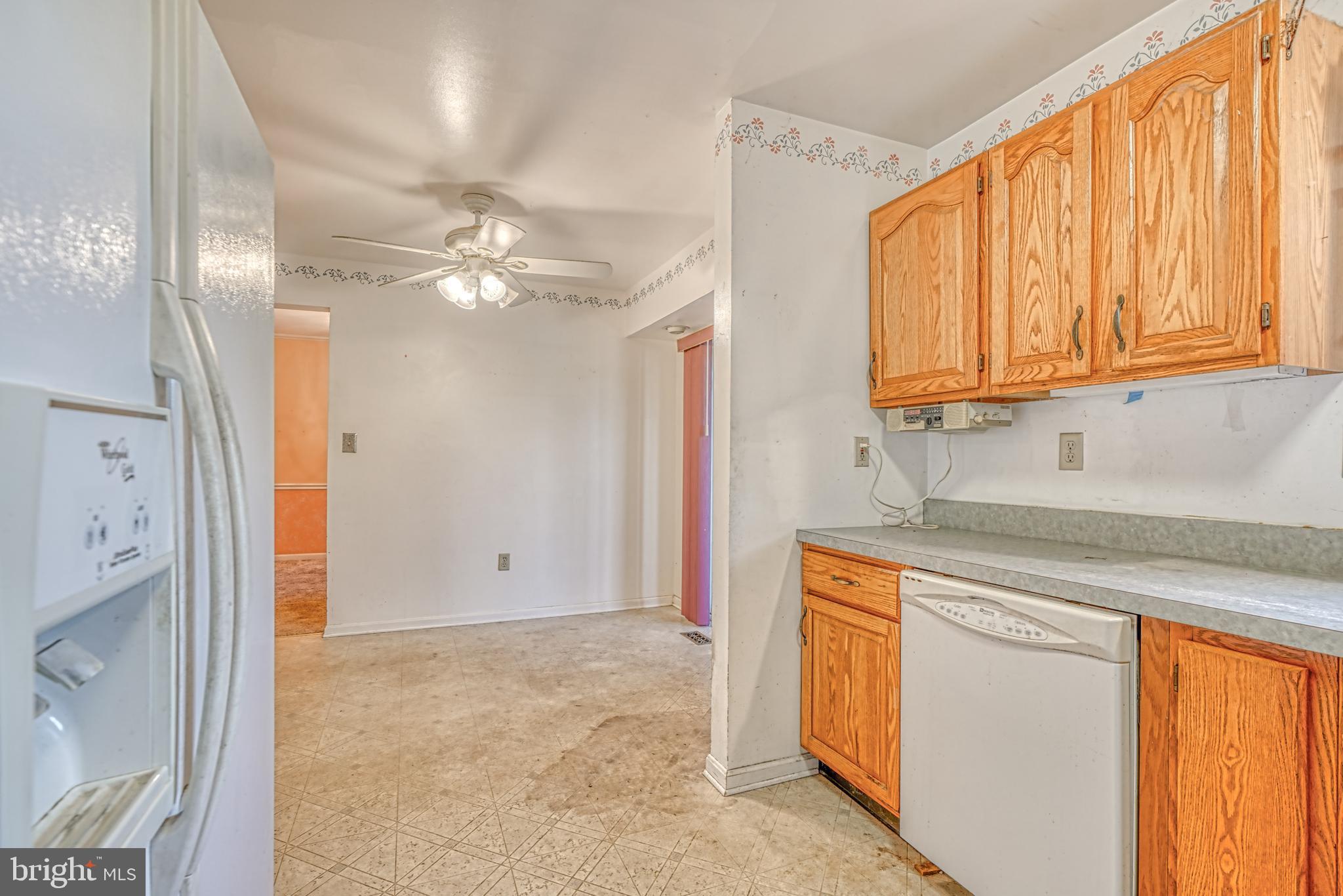 COOL SPRINGS - Residential