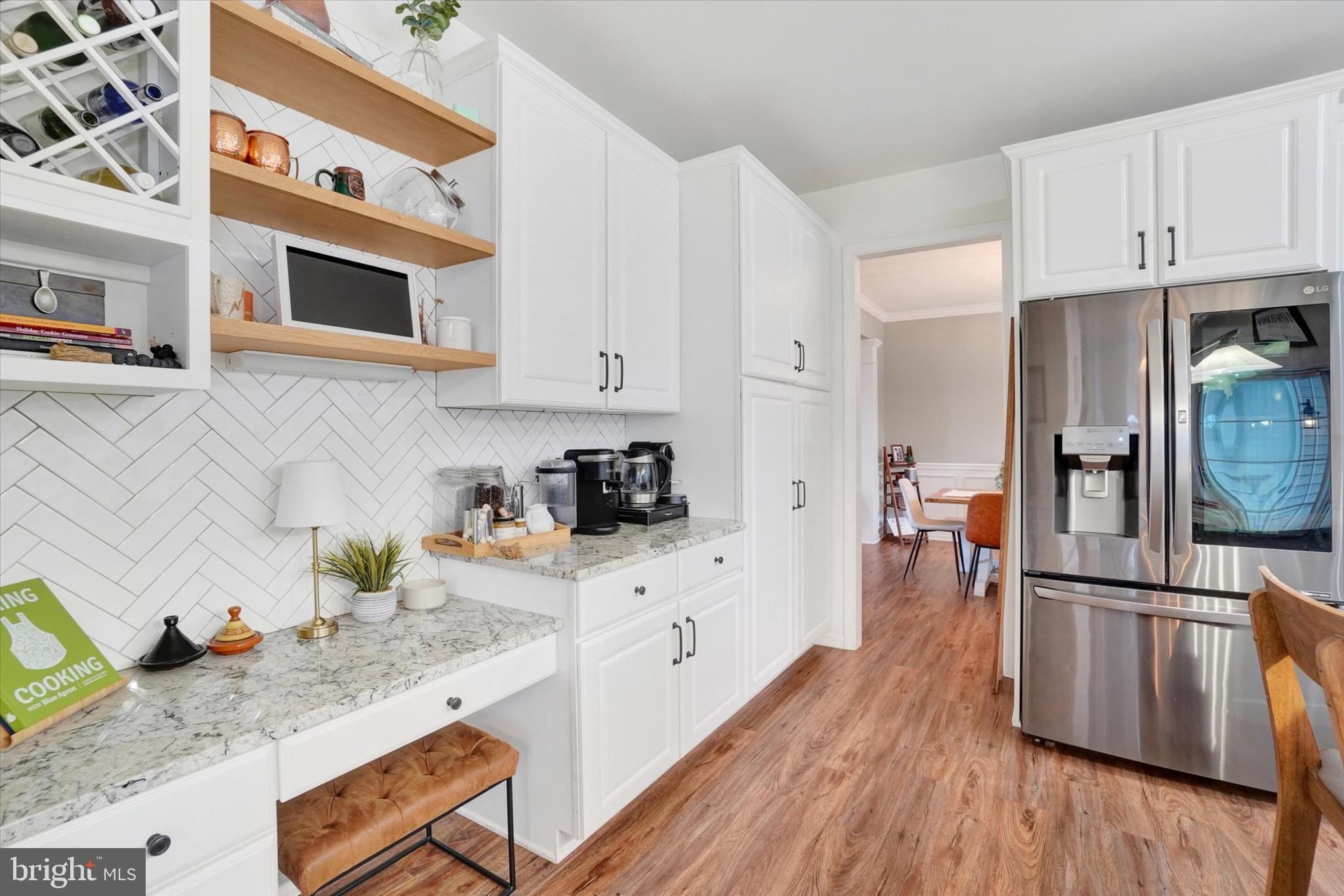 VICTORIAS POND - Residential